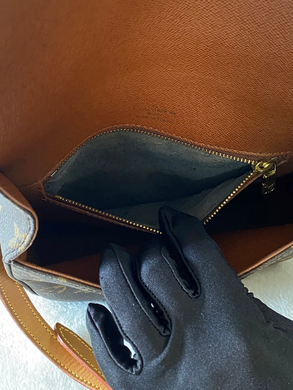 Louis Vuitton Monogram Horseshoe Buckle Saddle Bag