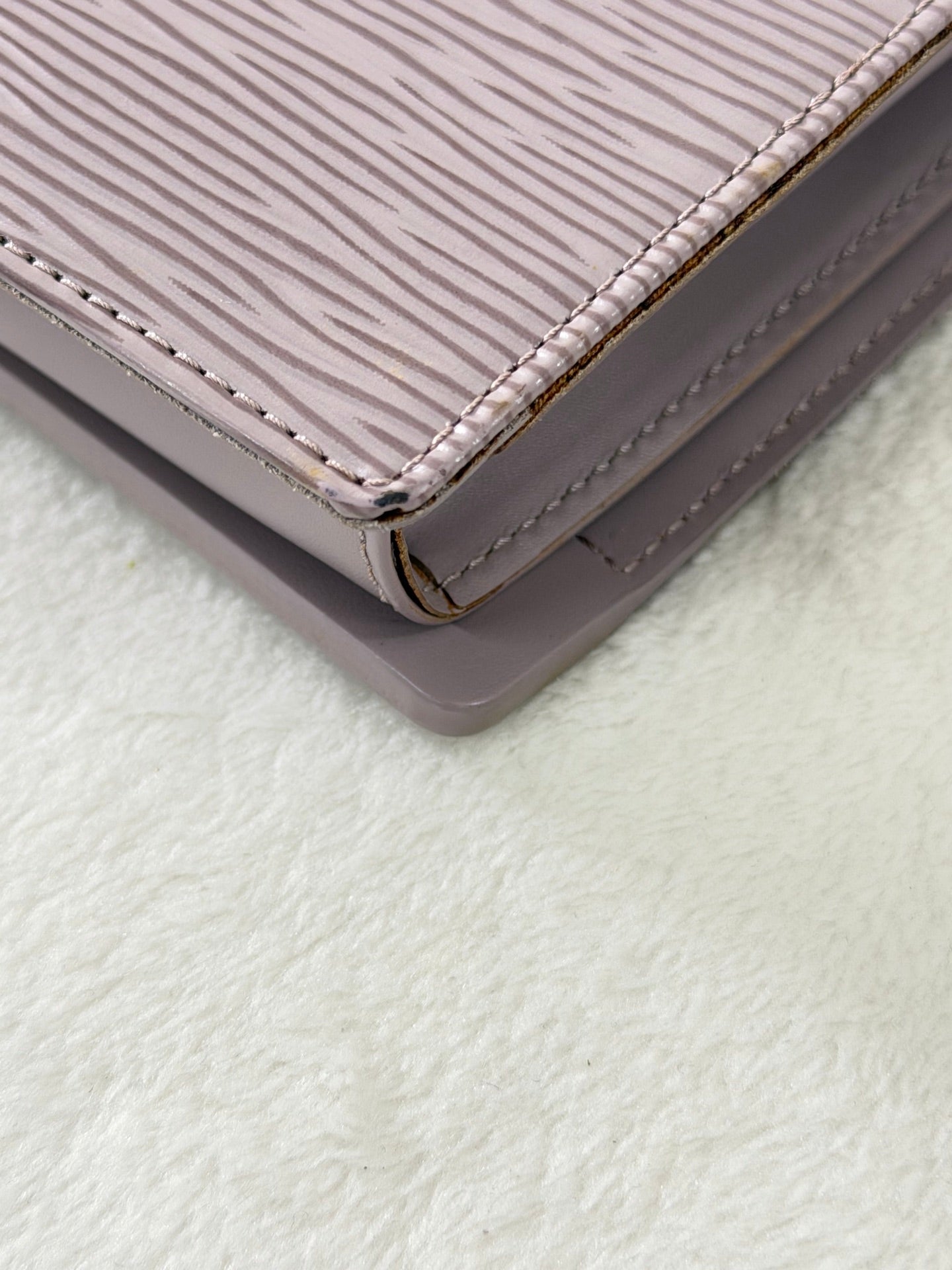 Louis Vuitton Monogram Vernis Purple Shoulder Bag