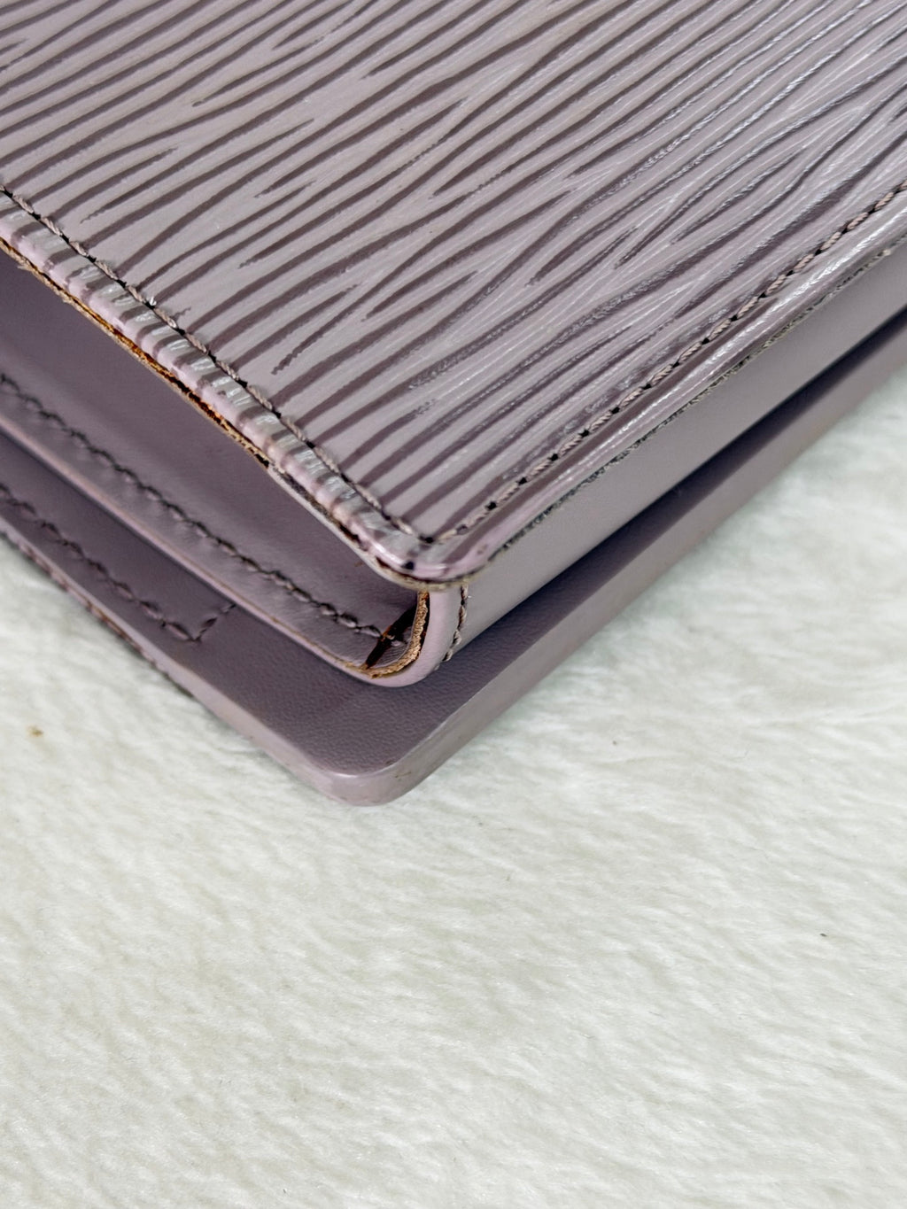 Louis Vuitton Monogram Vernis Purple Shoulder Bag