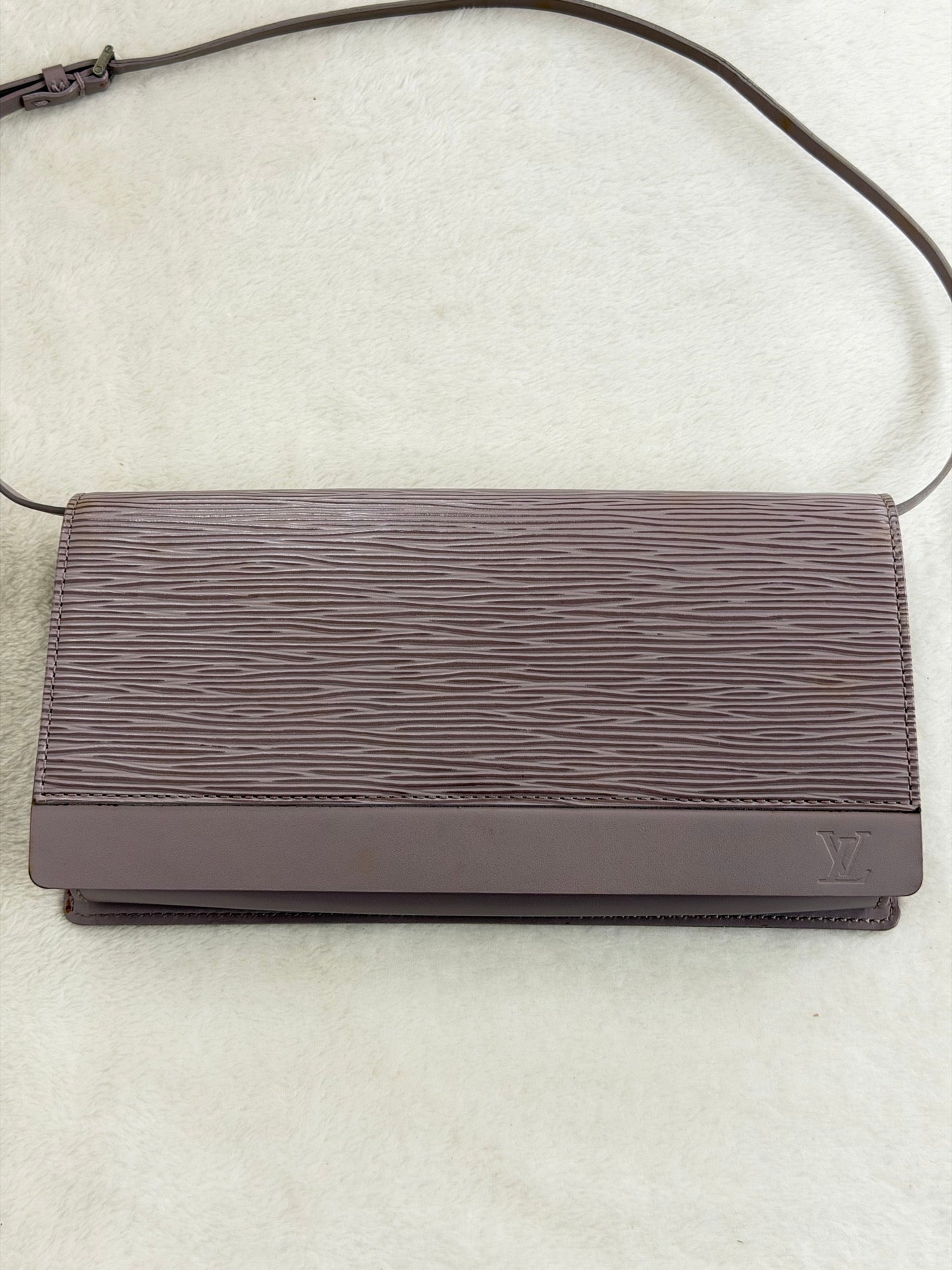 Louis Vuitton Monogram Vernis Purple Shoulder Bag