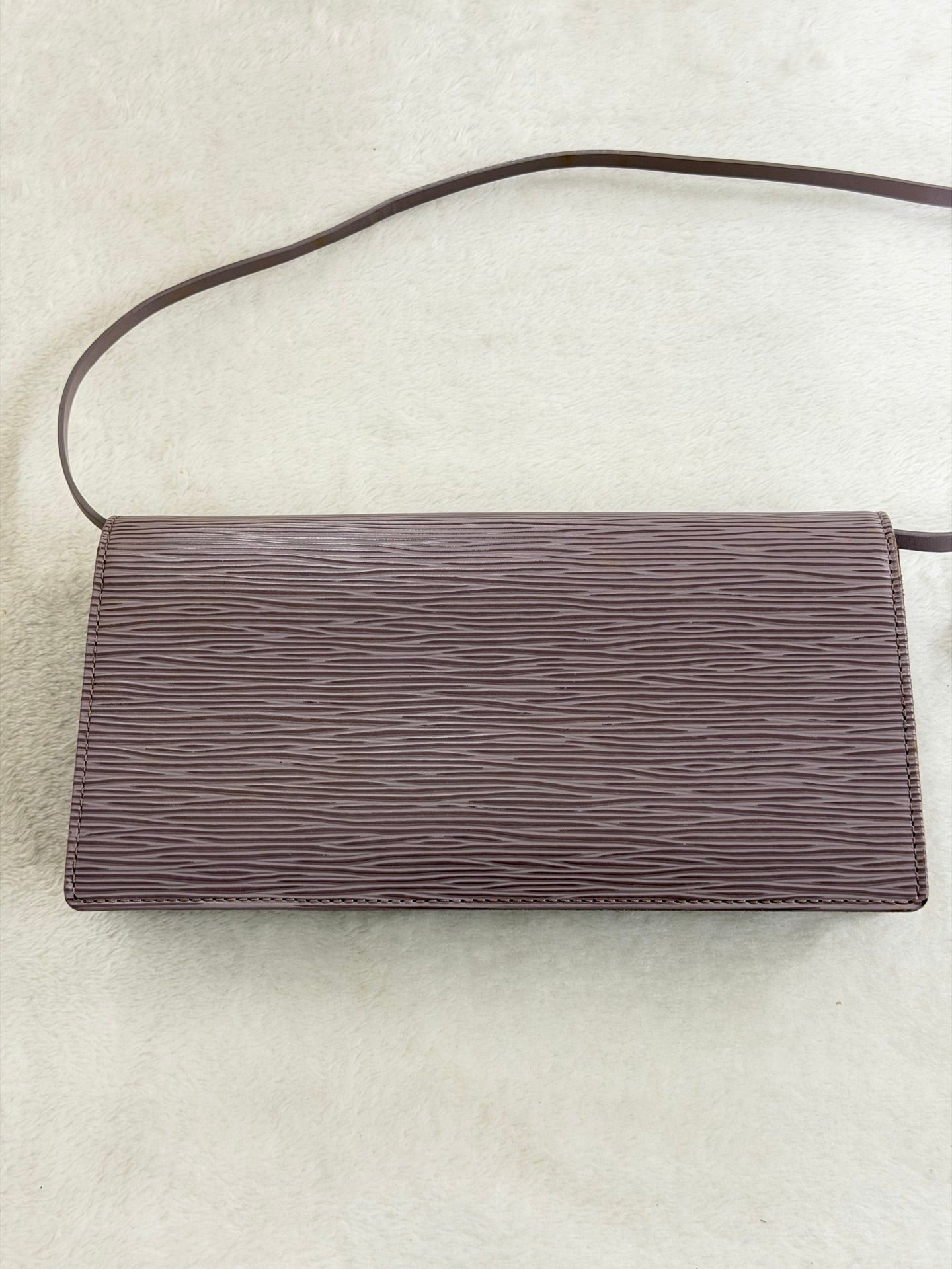 Louis Vuitton Monogram Vernis Purple Shoulder Bag
