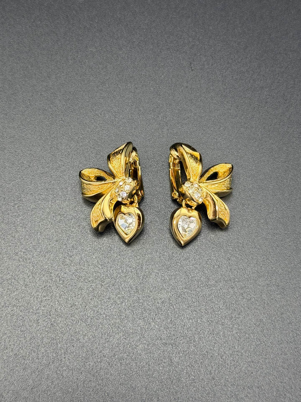 Christian Dior Ribbon Bow Heart Crystal Rhinestone Dangle Clip On Earrings