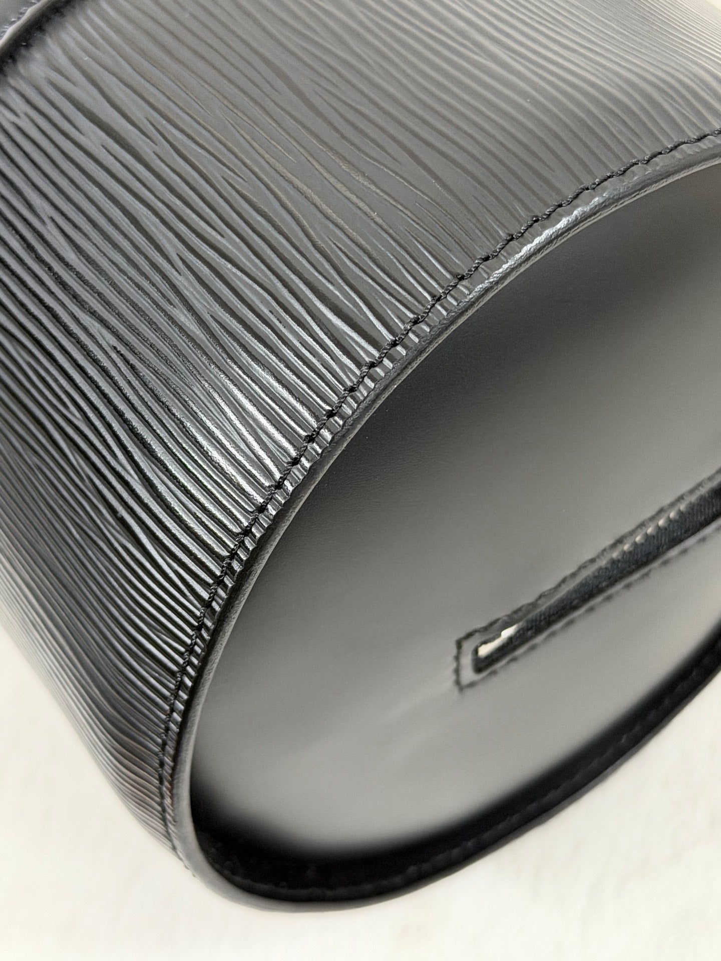 Louis Vuitton Soufflot Epi Handbag  Black Leather LV logo Engraved