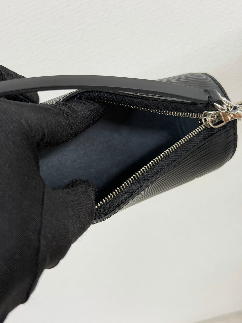 Louis Vuitton Soufflot Epi Handbag  Black Leather LV logo Engraved