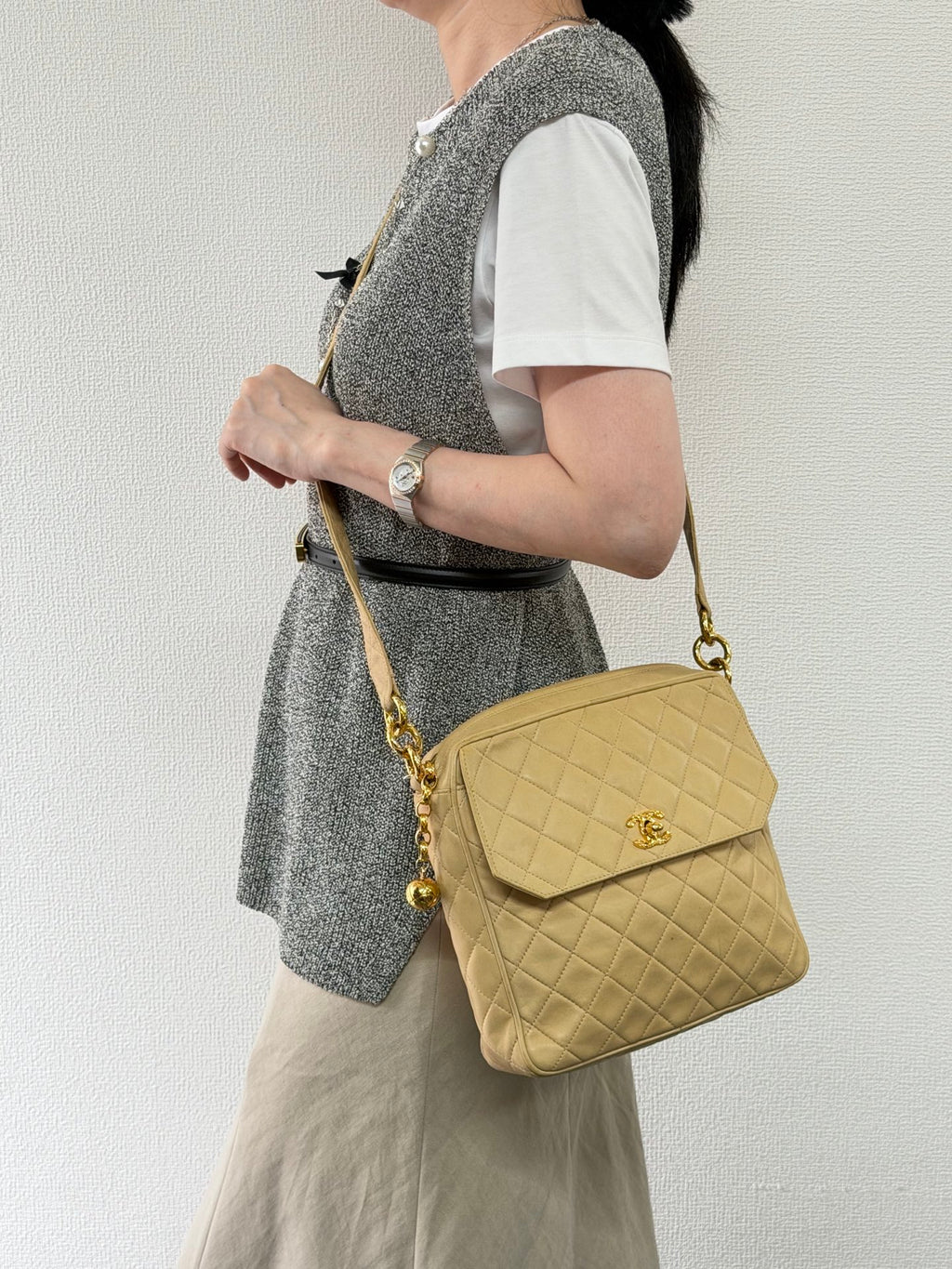 CHANEL Vintage Beige Lambskin Quilted Camera Bag