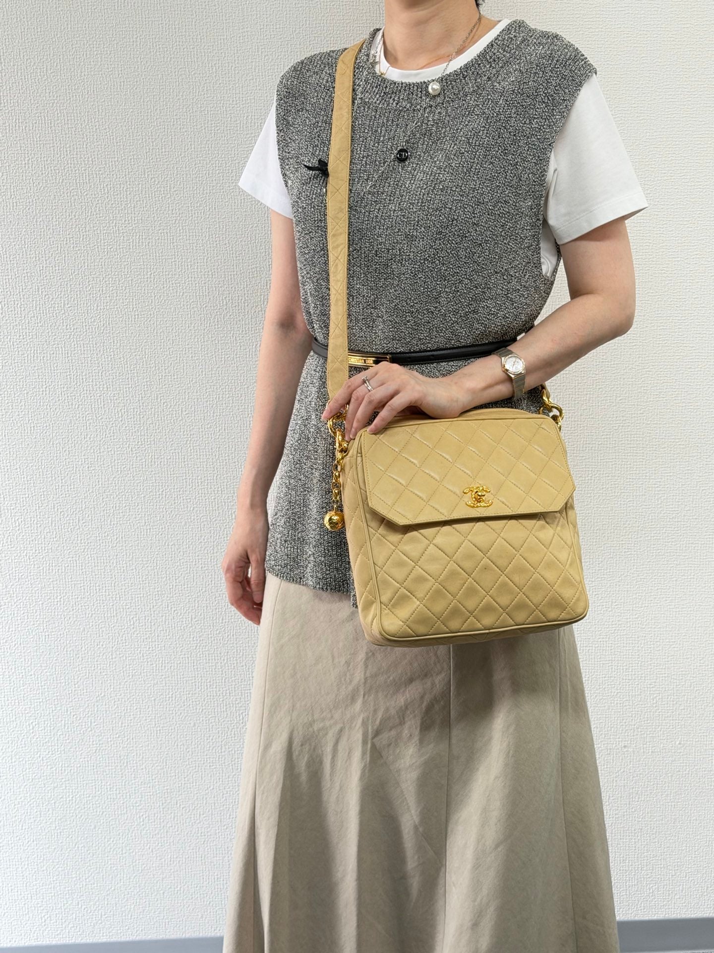 CHANEL Vintage Beige Lambskin Quilted Camera Bag