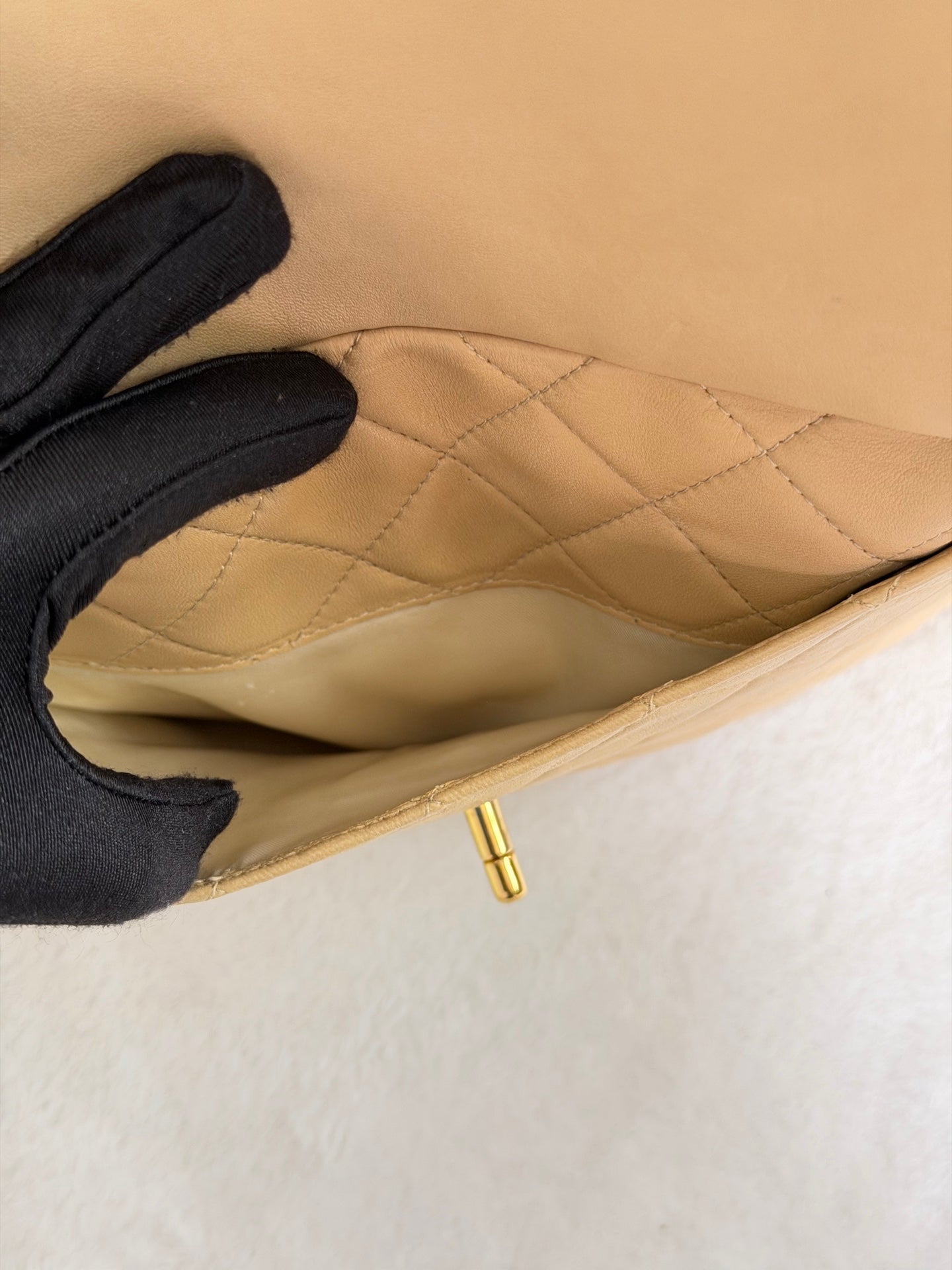 CHANEL Vintage Beige Lambskin Quilted Camera Bag
