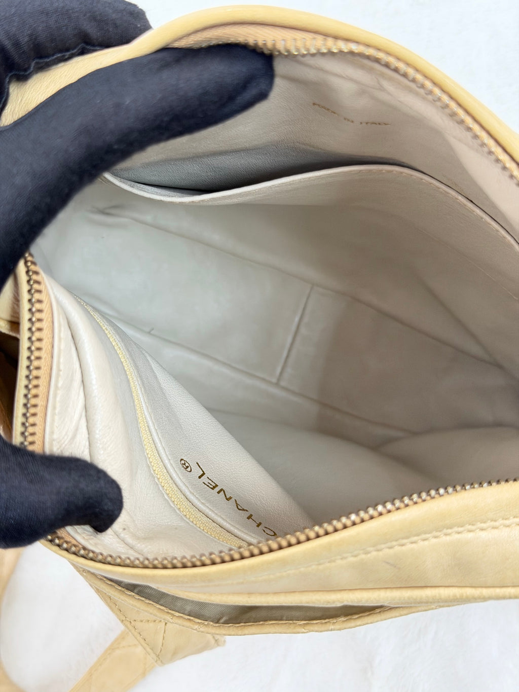 CHANEL Vintage Beige Lambskin Quilted Camera Bag