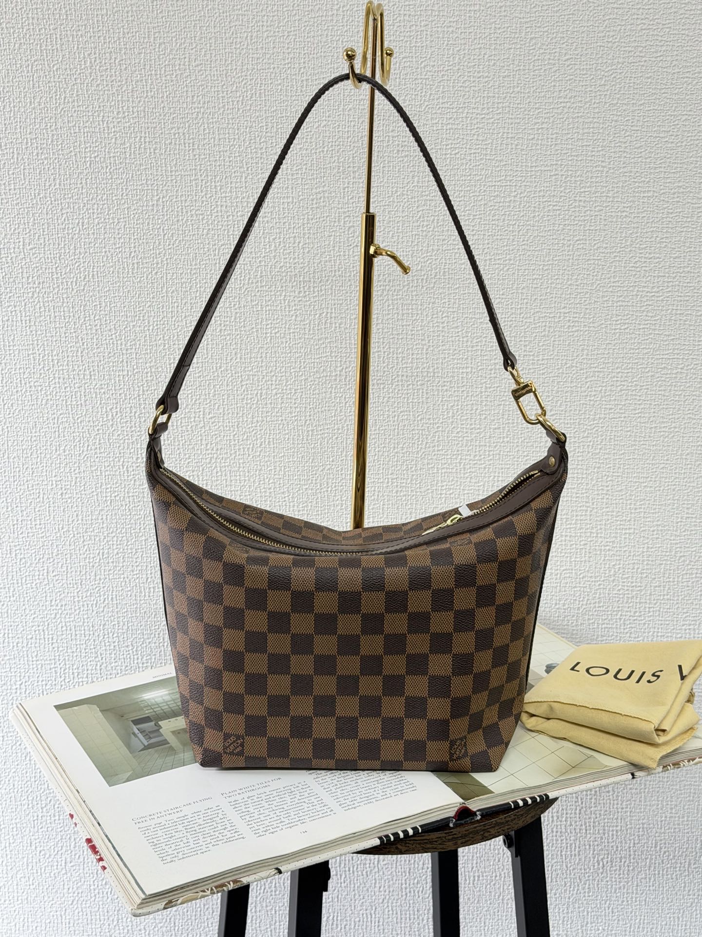 Louis Vuitton Damier Ebene Illovo