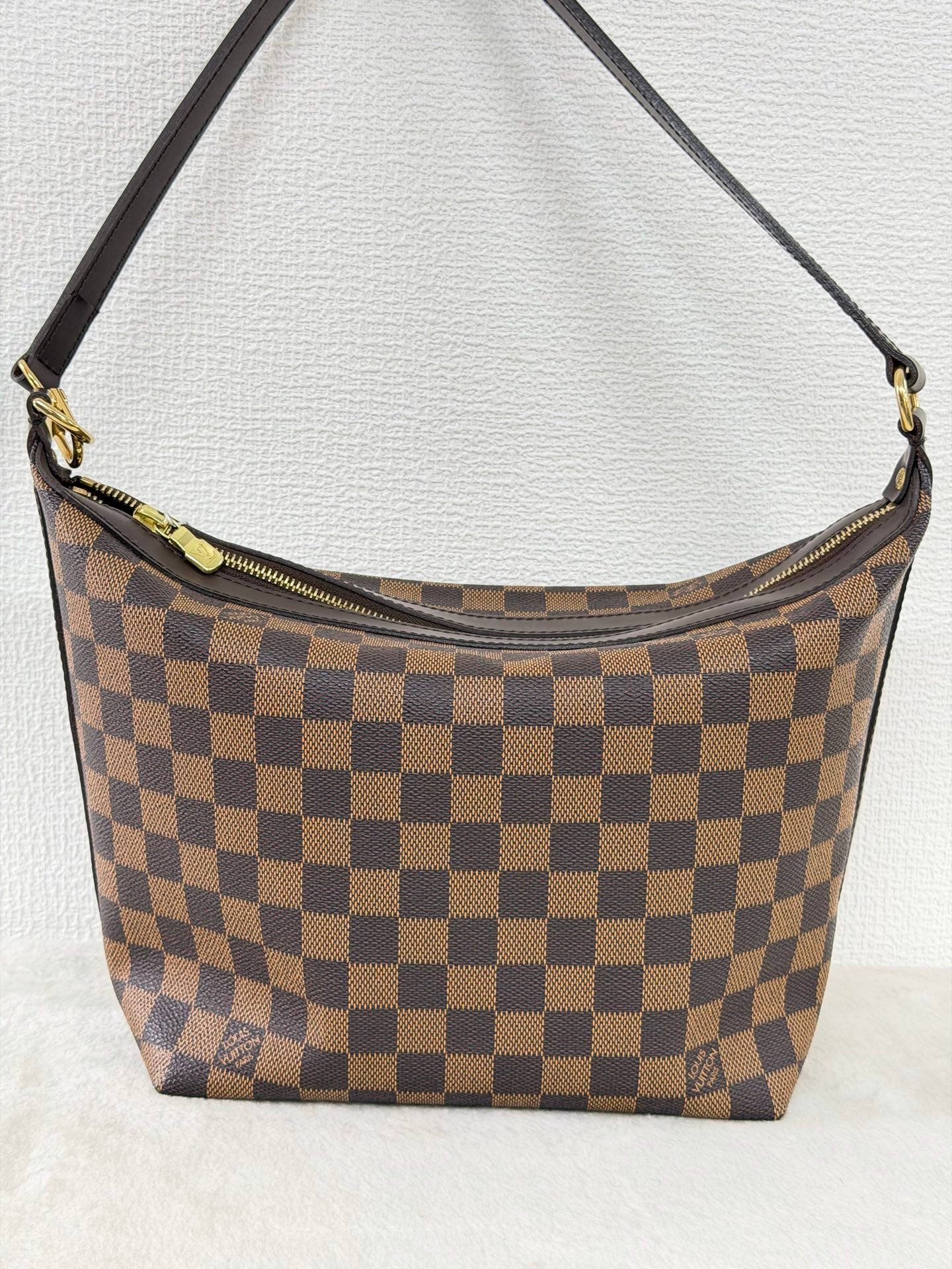 Louis Vuitton Damier Ebene Illovo
