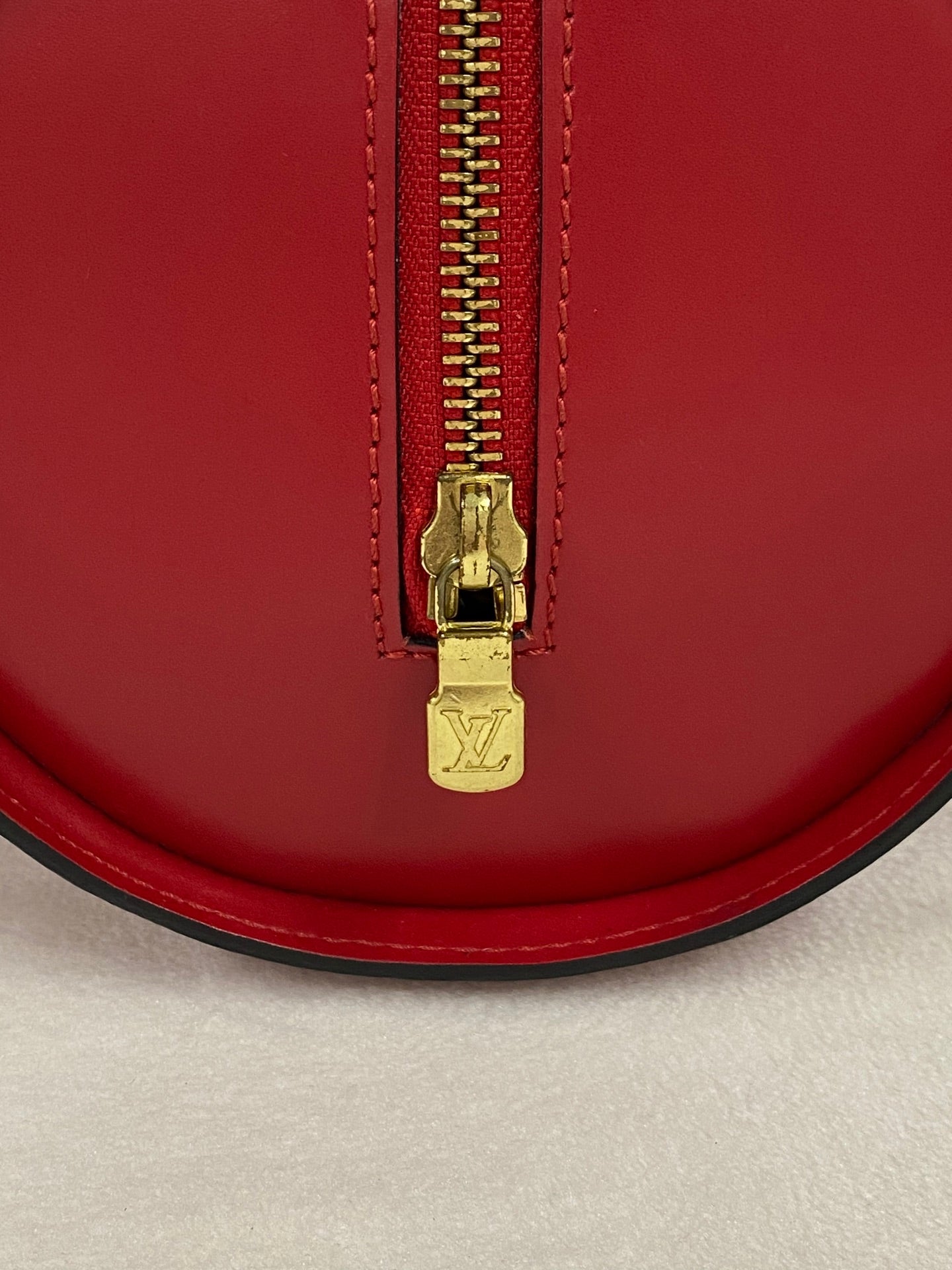 Louis Vuitton Soufflot Epi Handbag  Red Leather LV logo Engraved