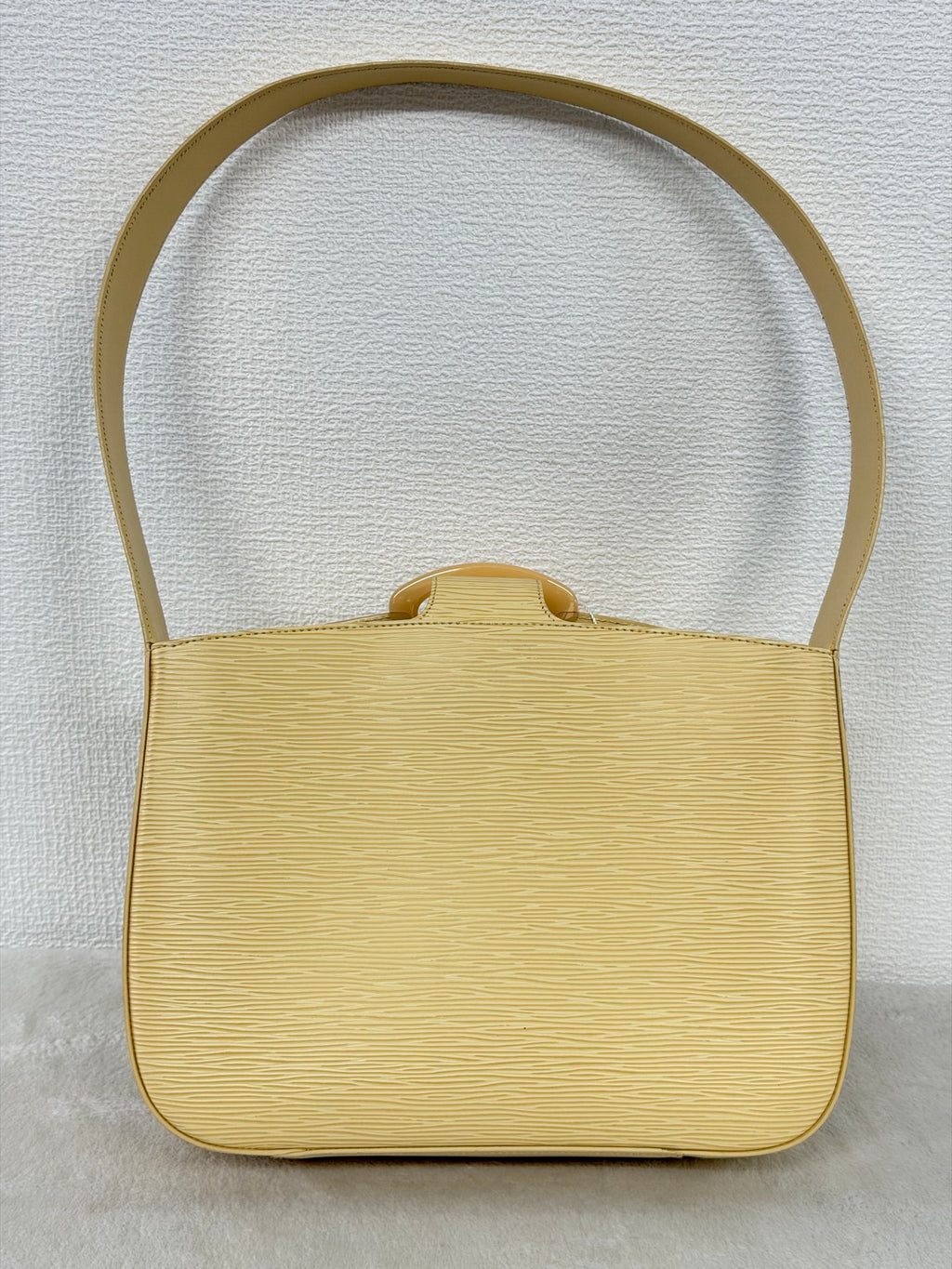 Louis Vuitton Epi Reverie
