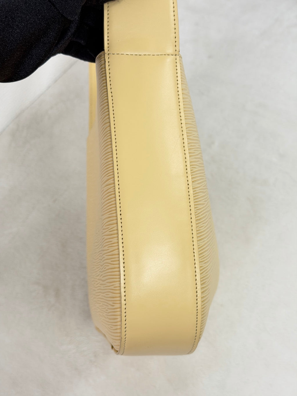 Louis Vuitton Epi Reverie