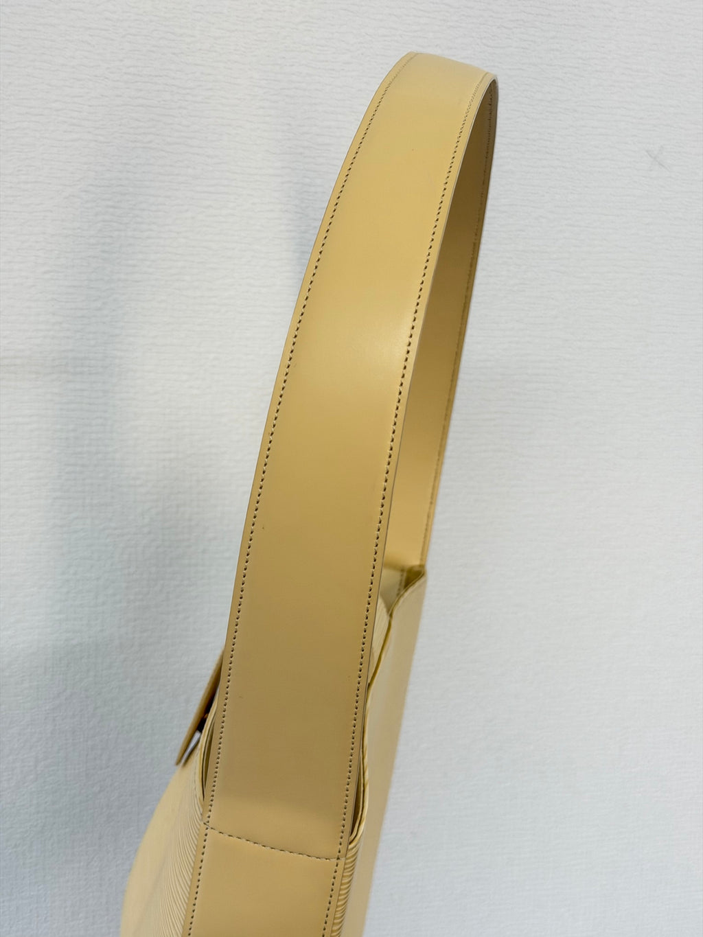 Louis Vuitton Epi Reverie
