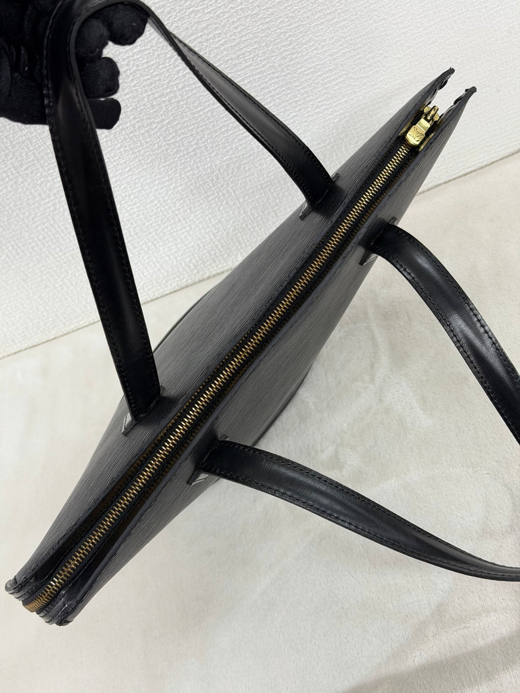 Louis Vuitton Epi Saint Jacques Black