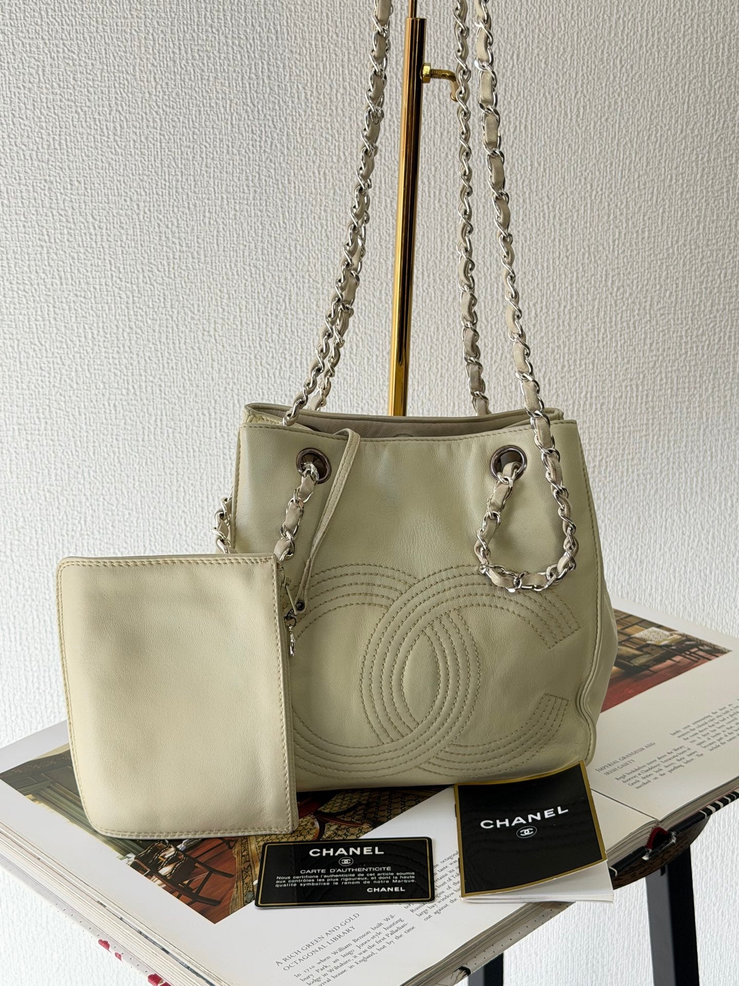 Chanel CC Caviar Skin Chain Shoulder Bag with Pouch