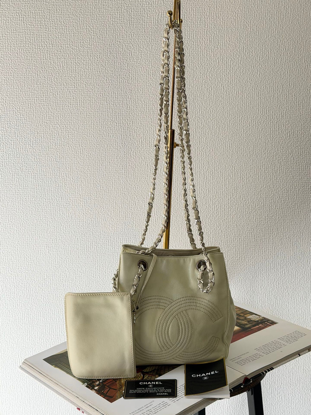 Chanel CC Caviar Skin Chain Shoulder Bag with Pouch
