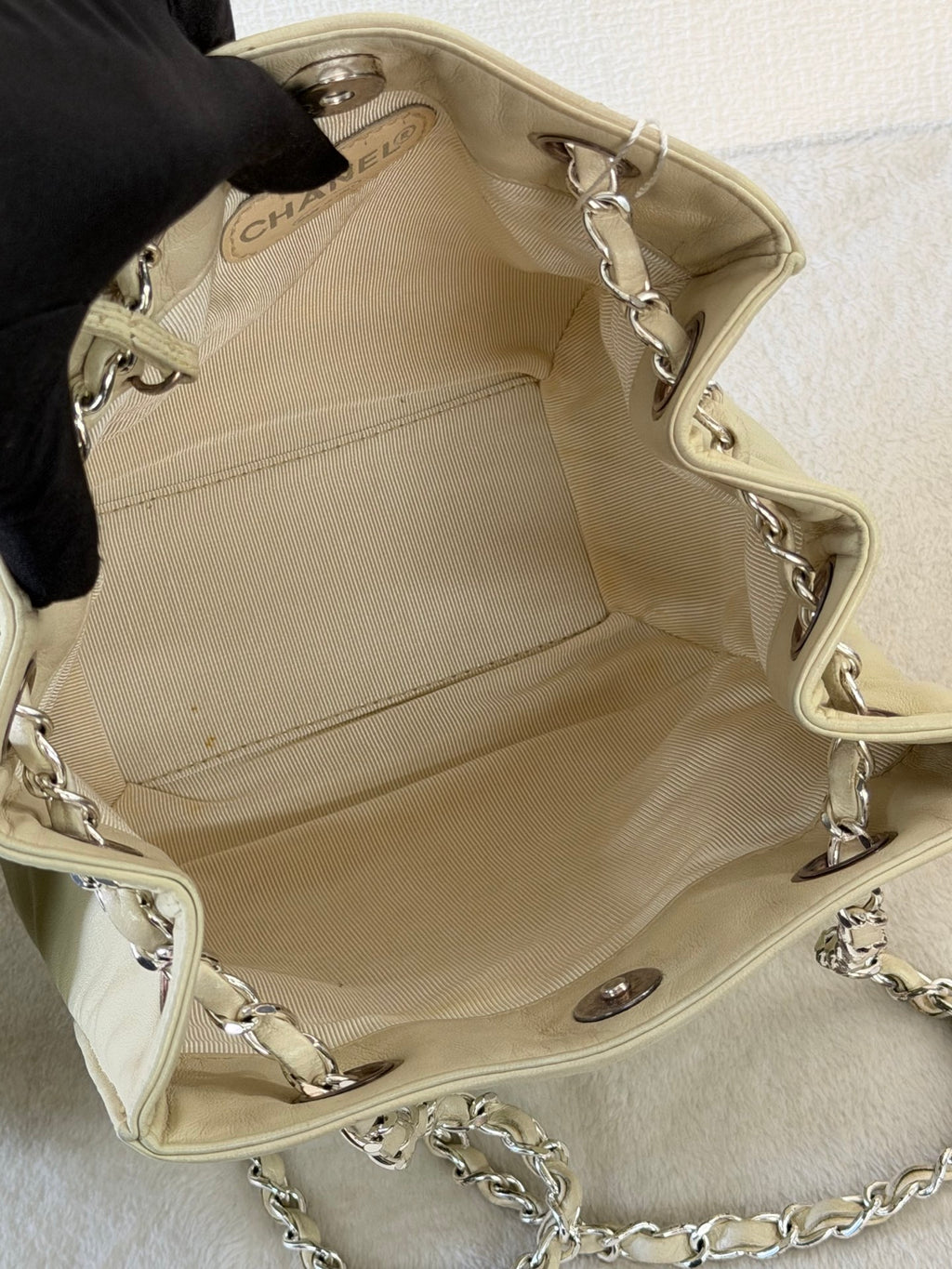 Chanel CC Caviar Skin Chain Shoulder Bag with Pouch
