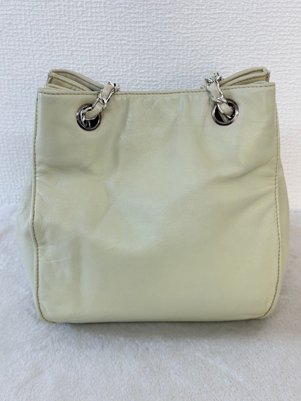 Chanel CC Caviar Skin Chain Shoulder Bag with Pouch