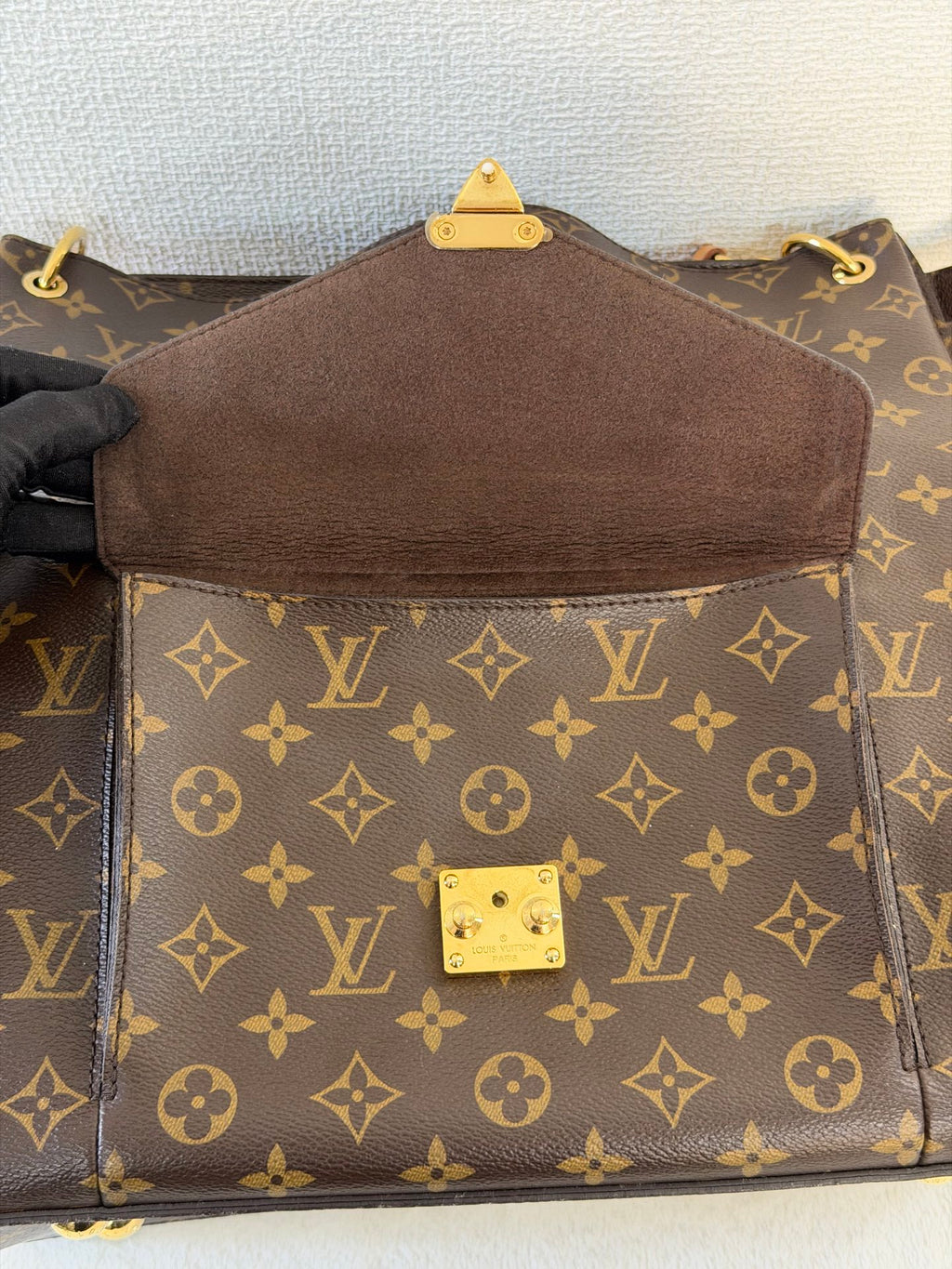 Louis Vuitton Métis Hobo