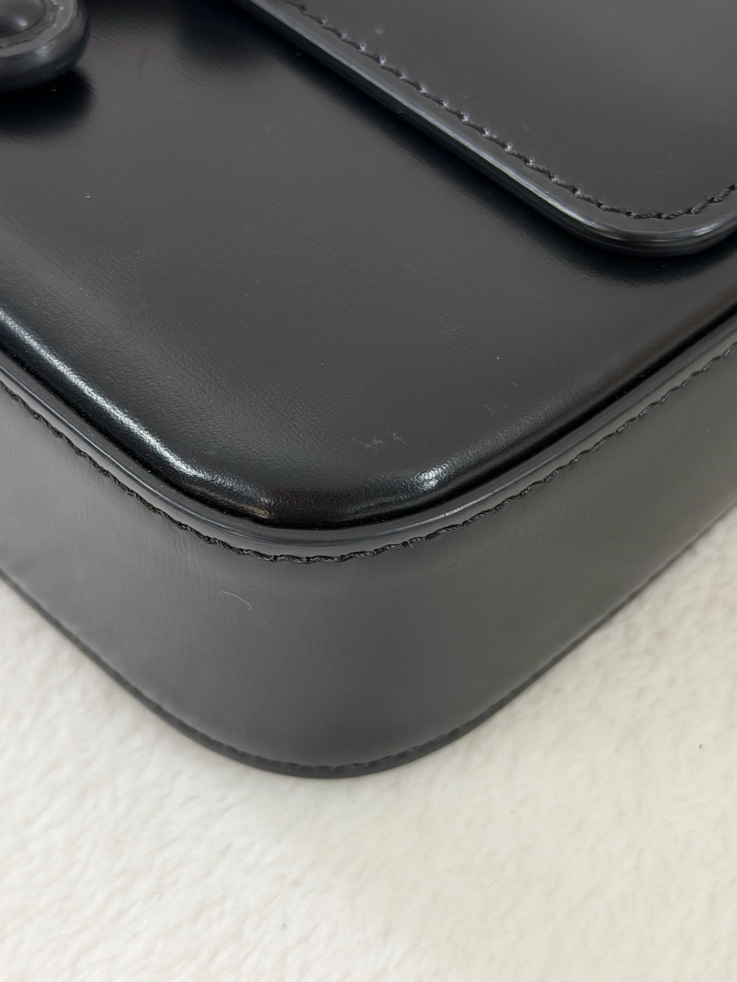 CELINE  Cuir Triomphe Leather Shoulderbag