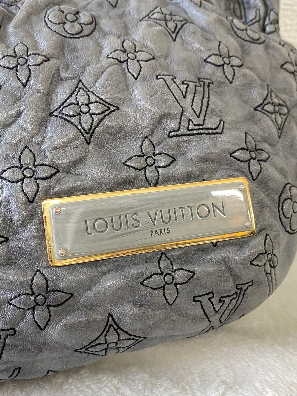 LOUIS VUITTON Hobo bag