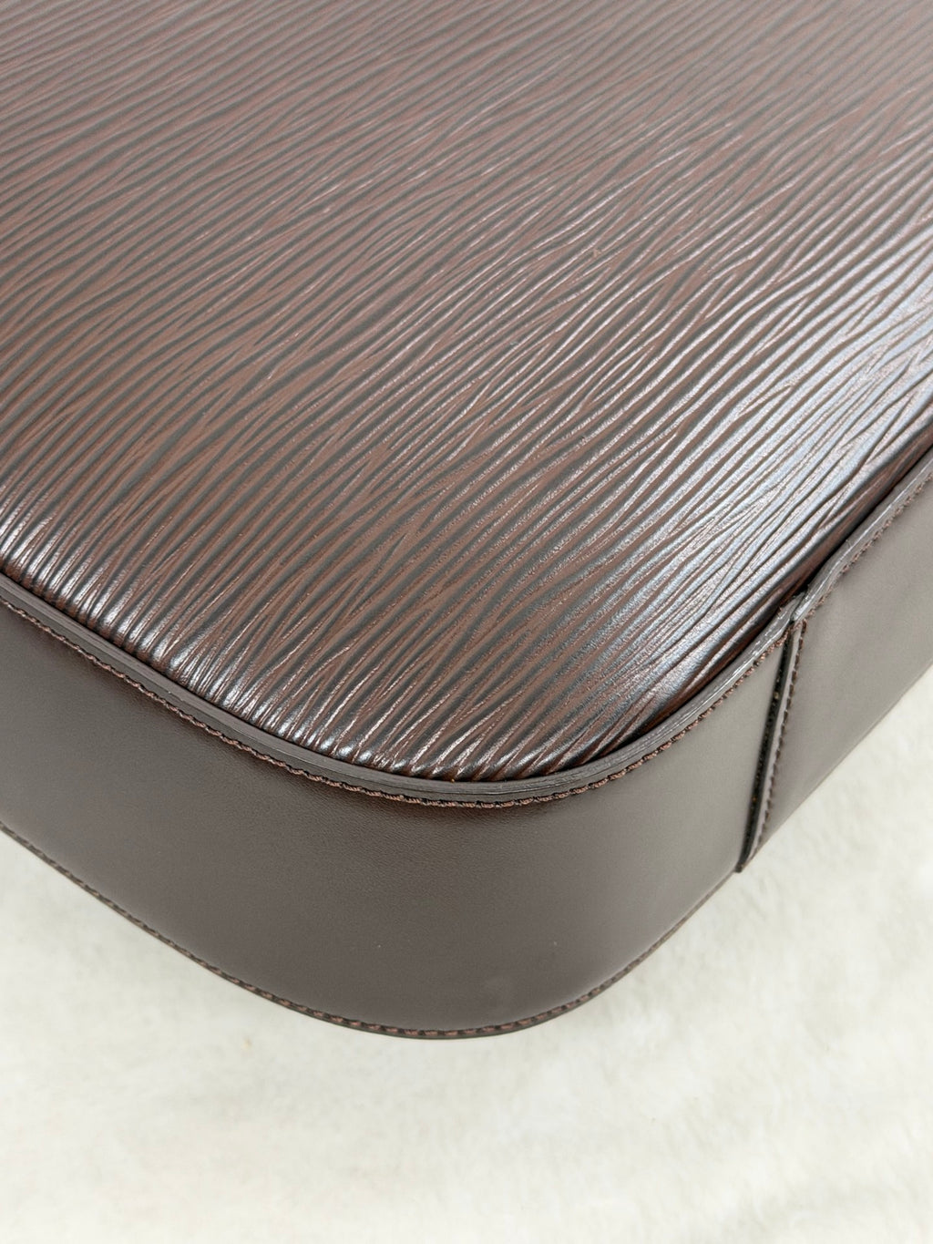 Louis Vuitton Epi Reverie Shoulder Bag