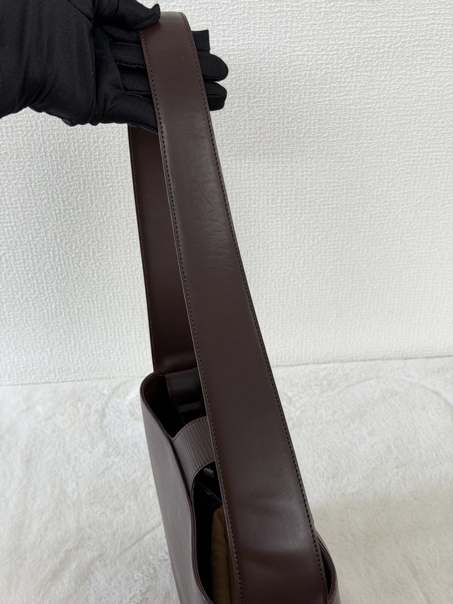 Louis Vuitton Epi Reverie Shoulder Bag