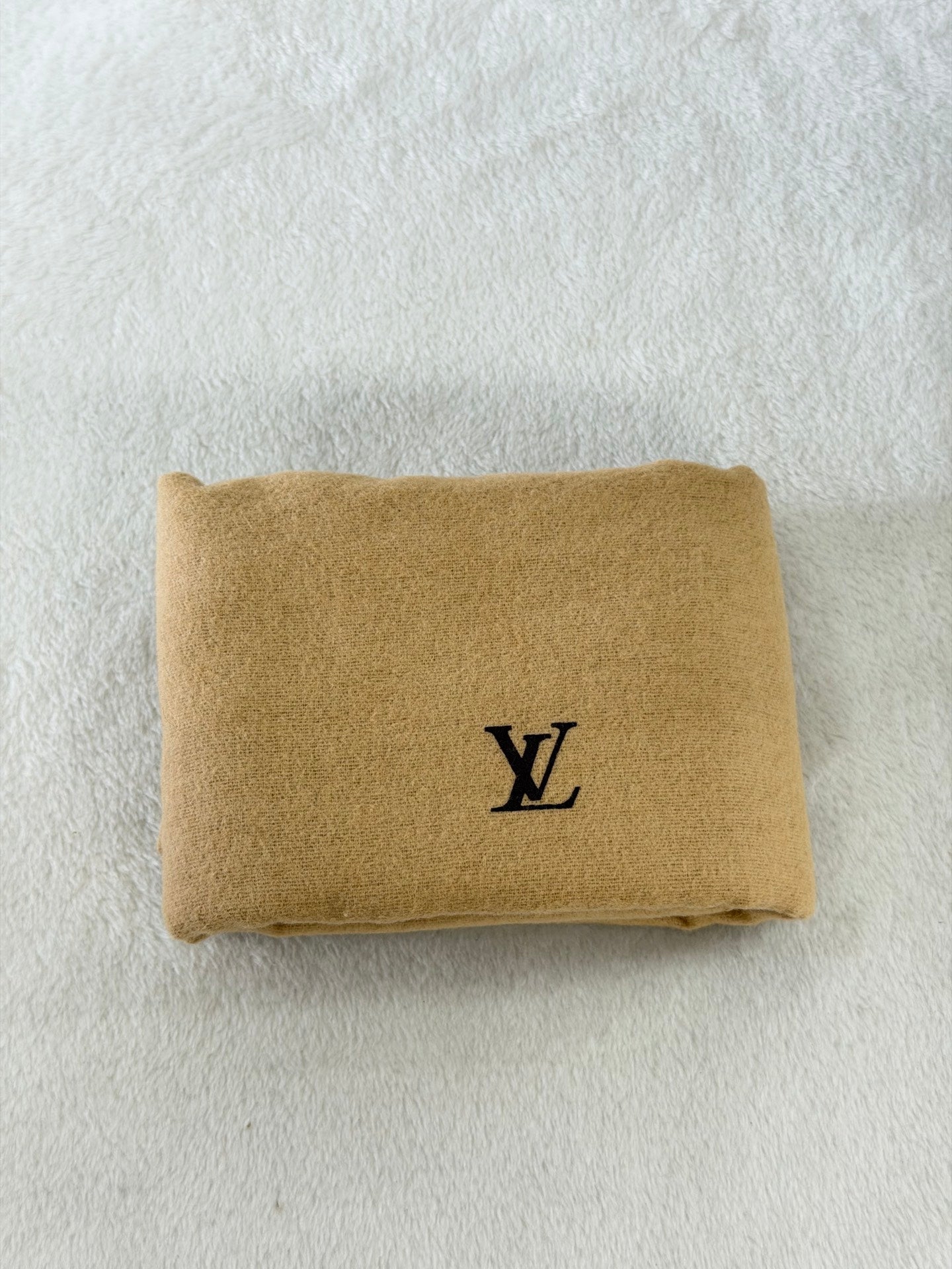 Louis Vuitton Epi Reverie Shoulder Bag