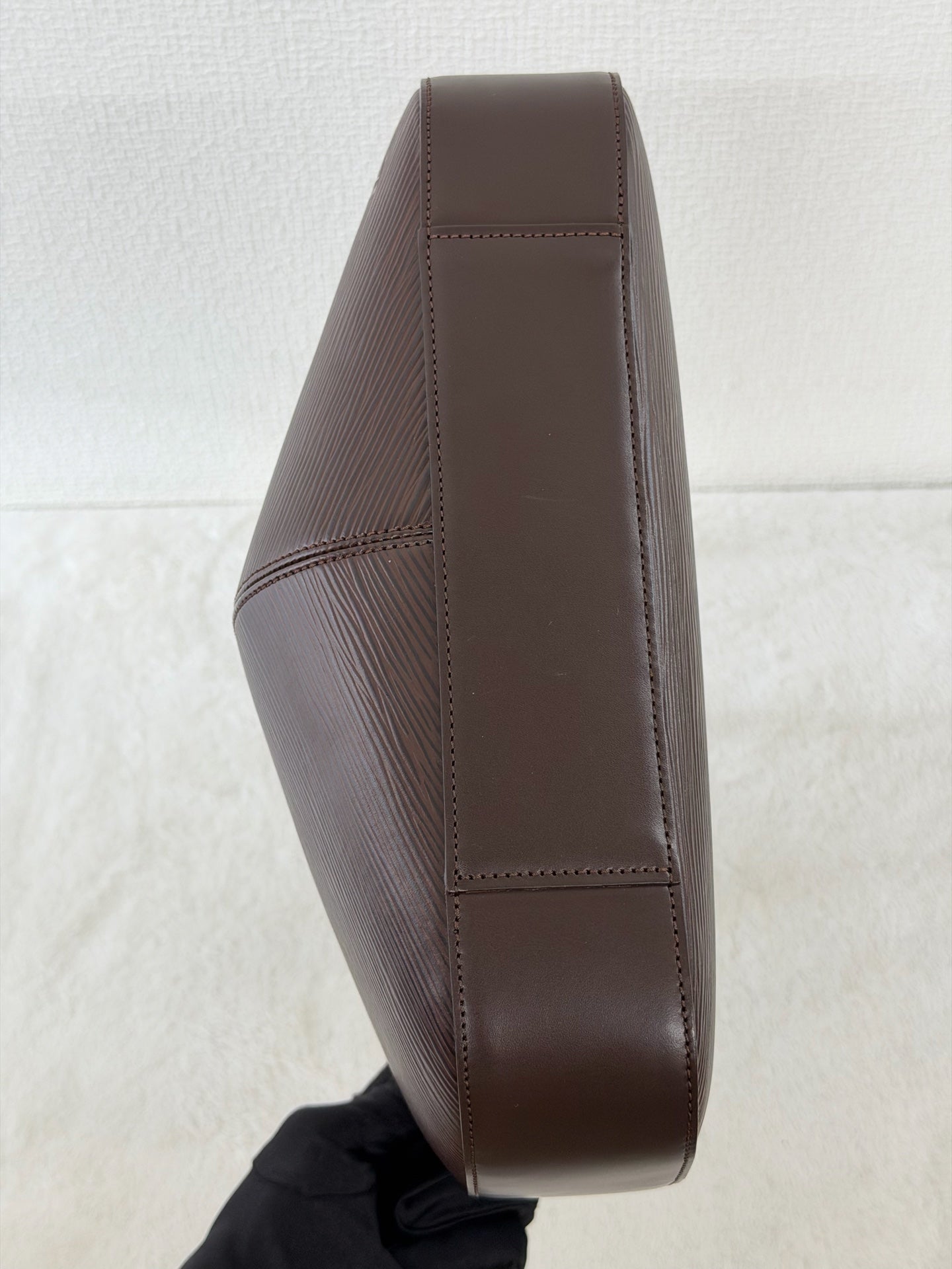 Louis Vuitton Epi Reverie Shoulder Bag