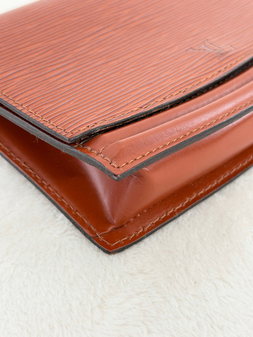 Louis Vuitton Epi Pochette Ceinture Tilsitt Waist Bag
