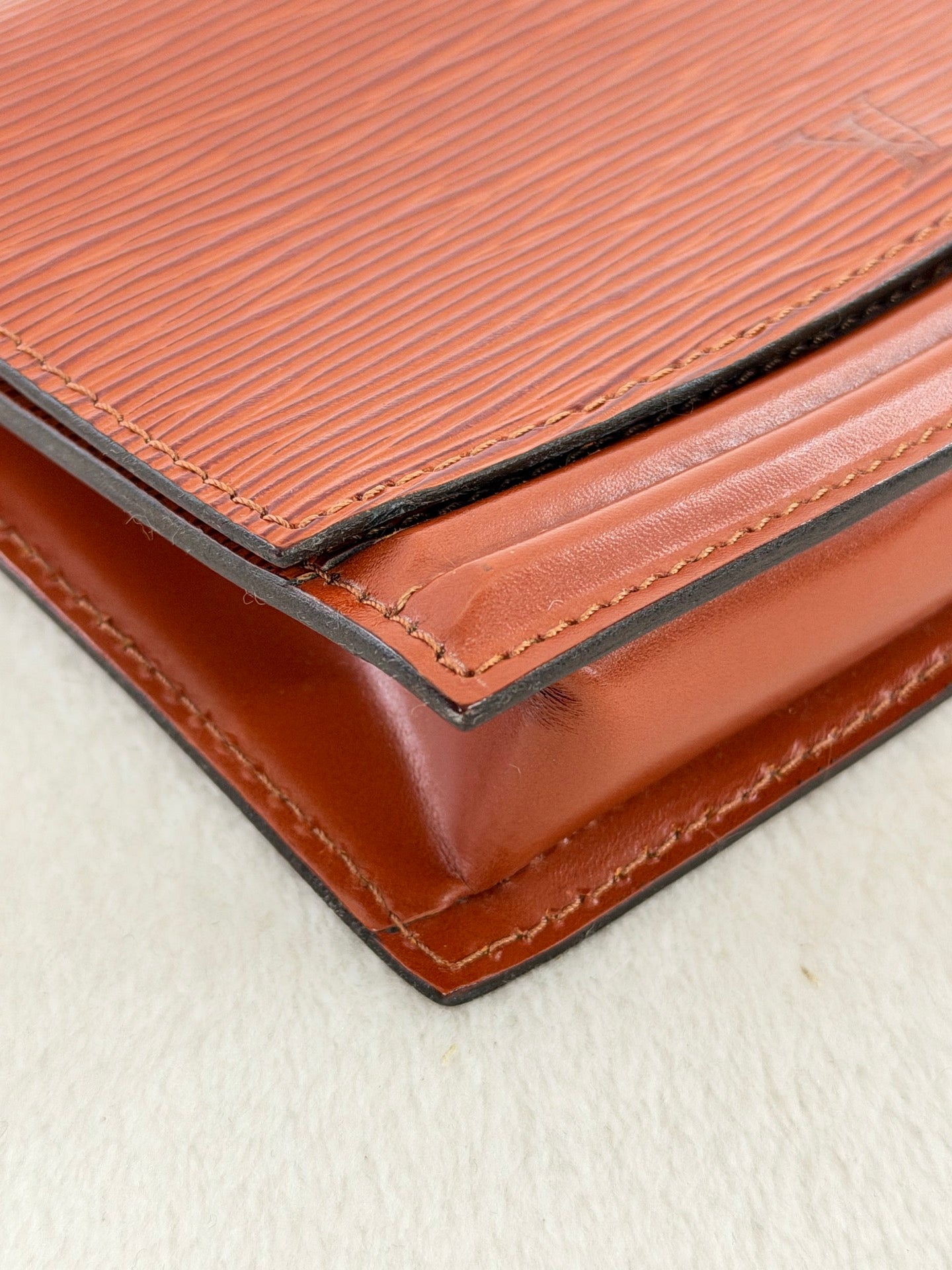 Louis Vuitton Epi Pochette Ceinture Tilsitt Waist Bag