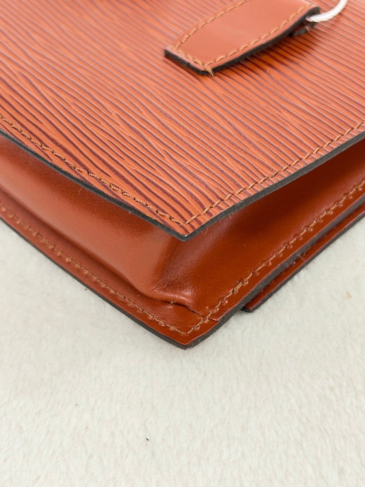 Louis Vuitton Epi Pochette Ceinture Tilsitt Waist Bag
