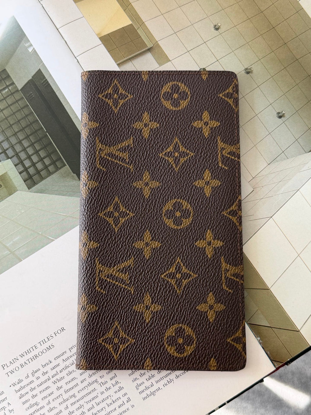 LOUIS VUITTON Monogram Bifold Wallet