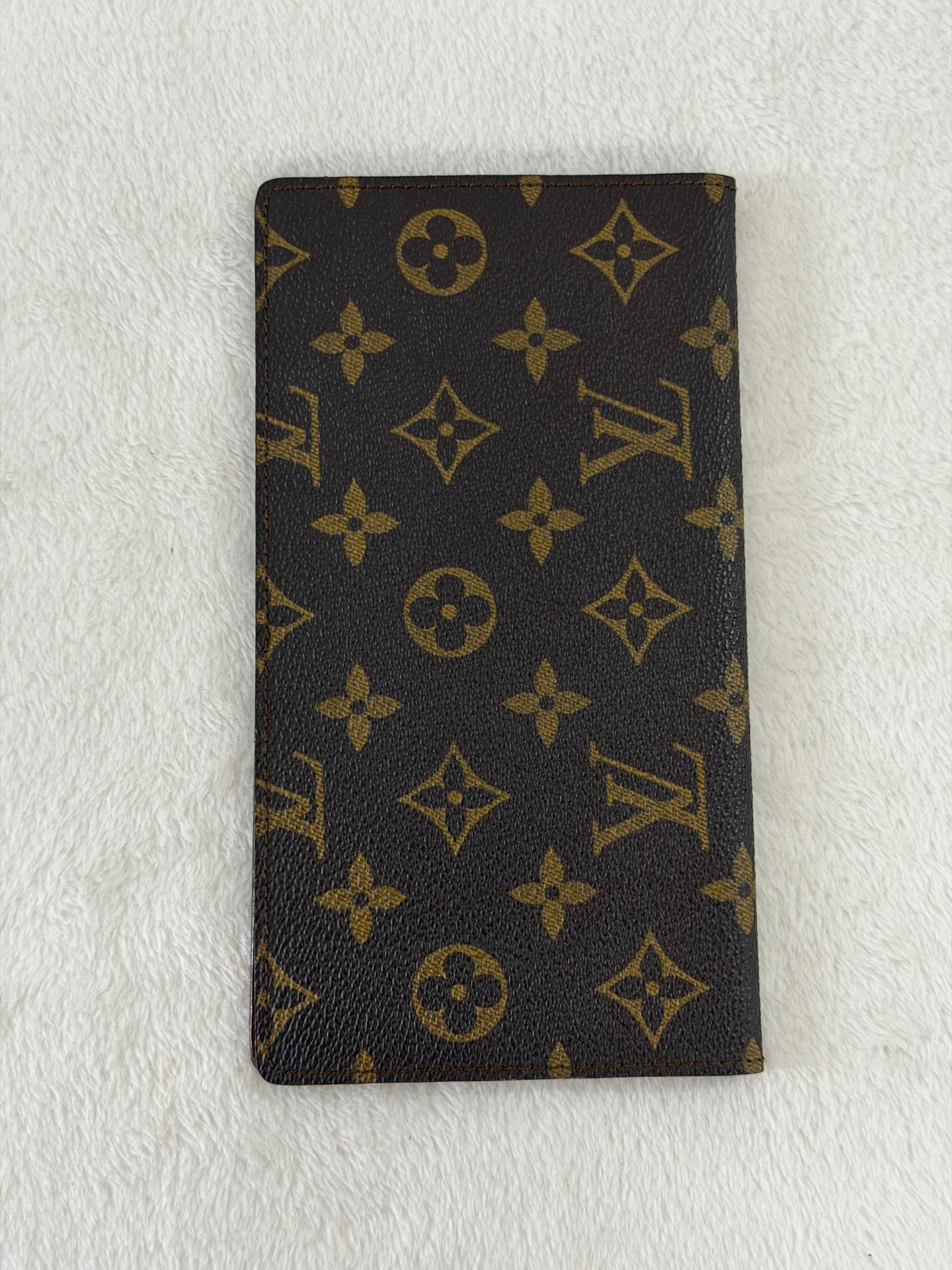 LOUIS VUITTON Monogram Bifold Wallet