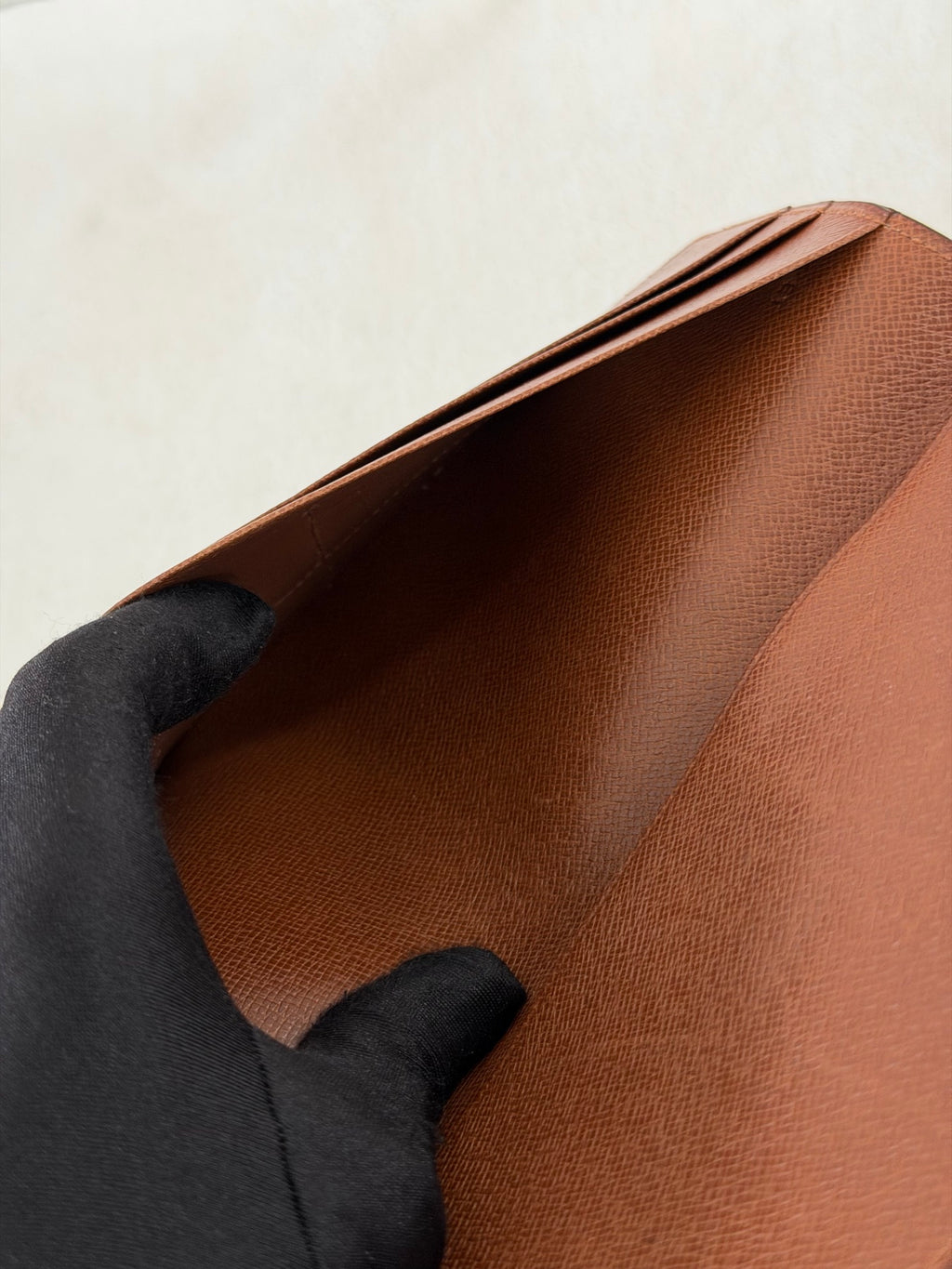 LOUIS VUITTON Monogram Bifold Wallet