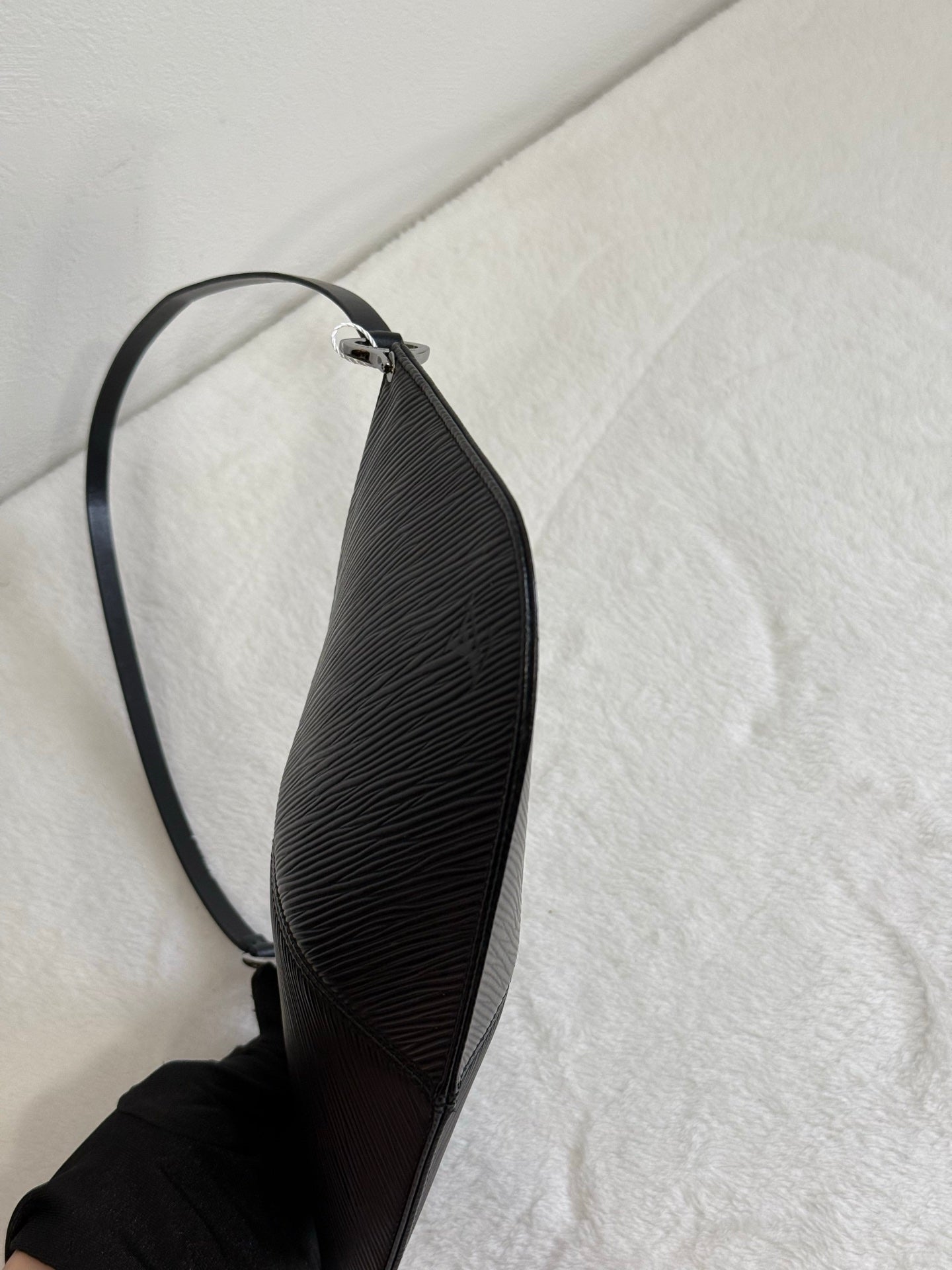 LOUIS VUITTON Epi Shoulderbag