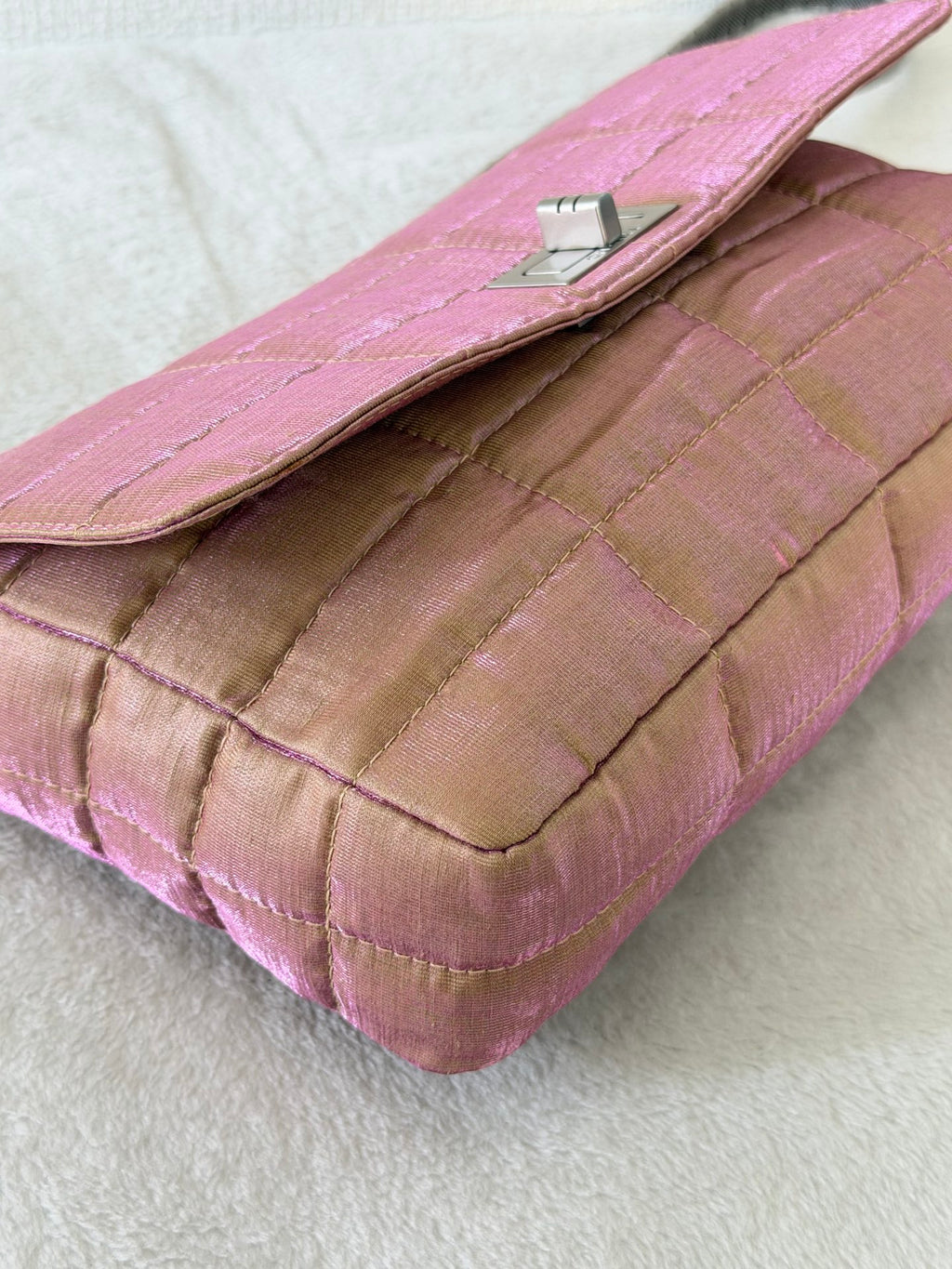 CHANEL 2.55 CF Chainbag