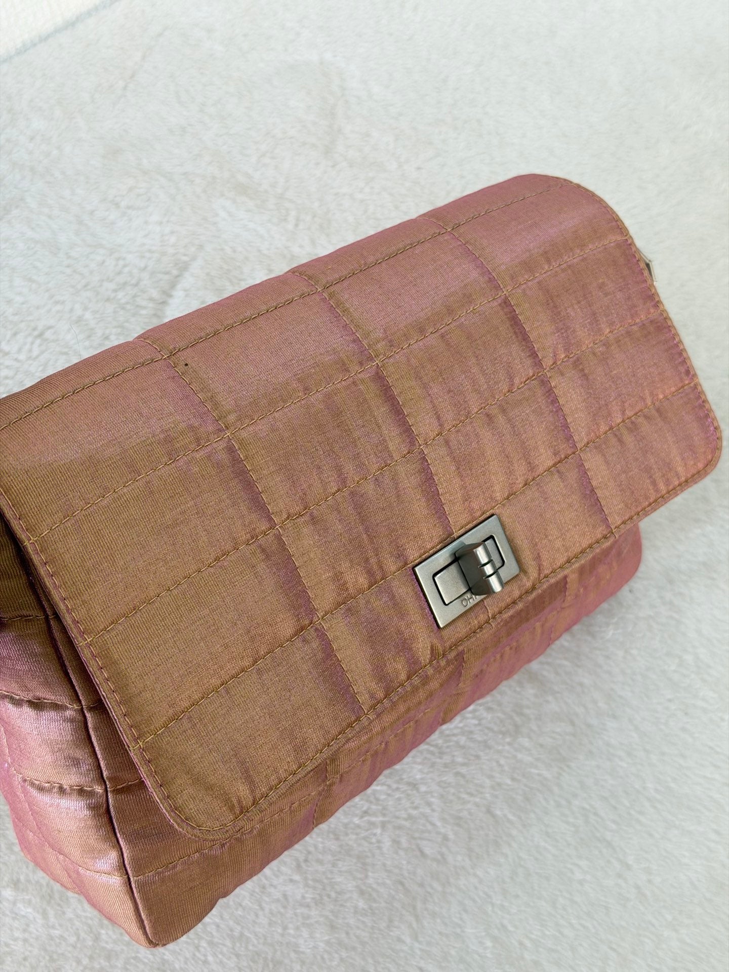 CHANEL 2.55 CF Chainbag