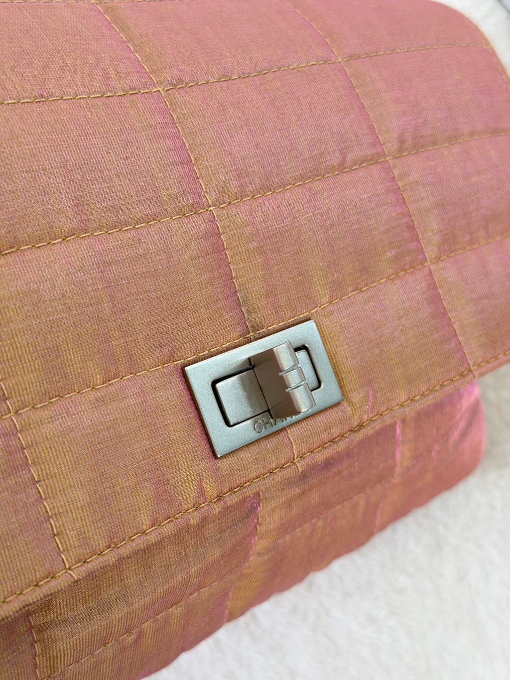 CHANEL 2.55 CF Chainbag