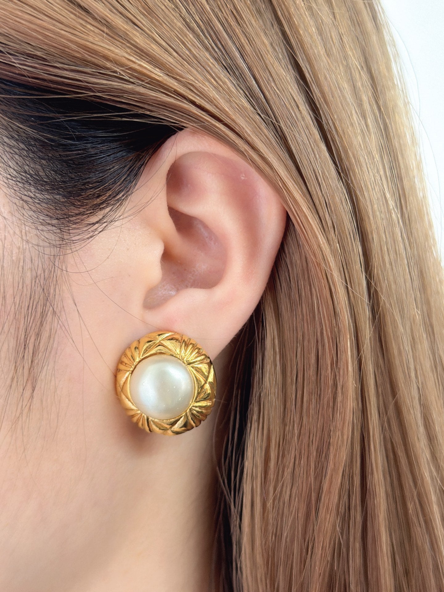 CHANEL Pearl Ear Clips