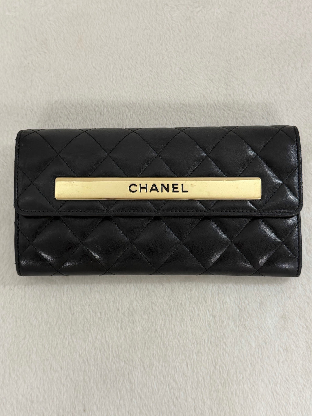 CHANEL Quilted Bifold Leather Wallet