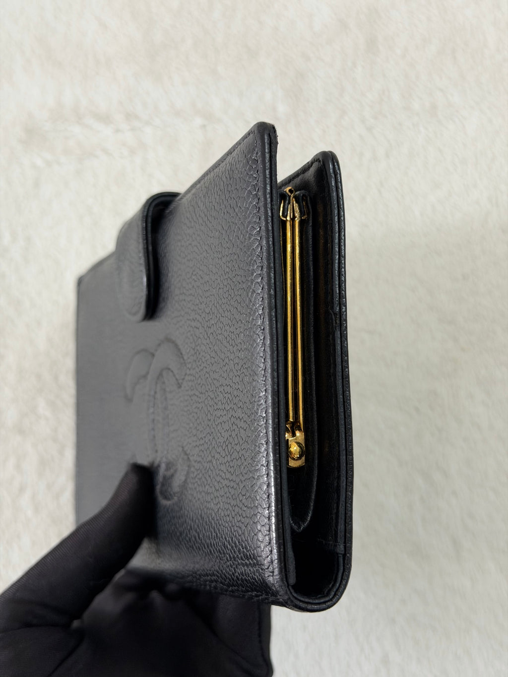 CHANEL Double-C Cavier Bifold Wallet
