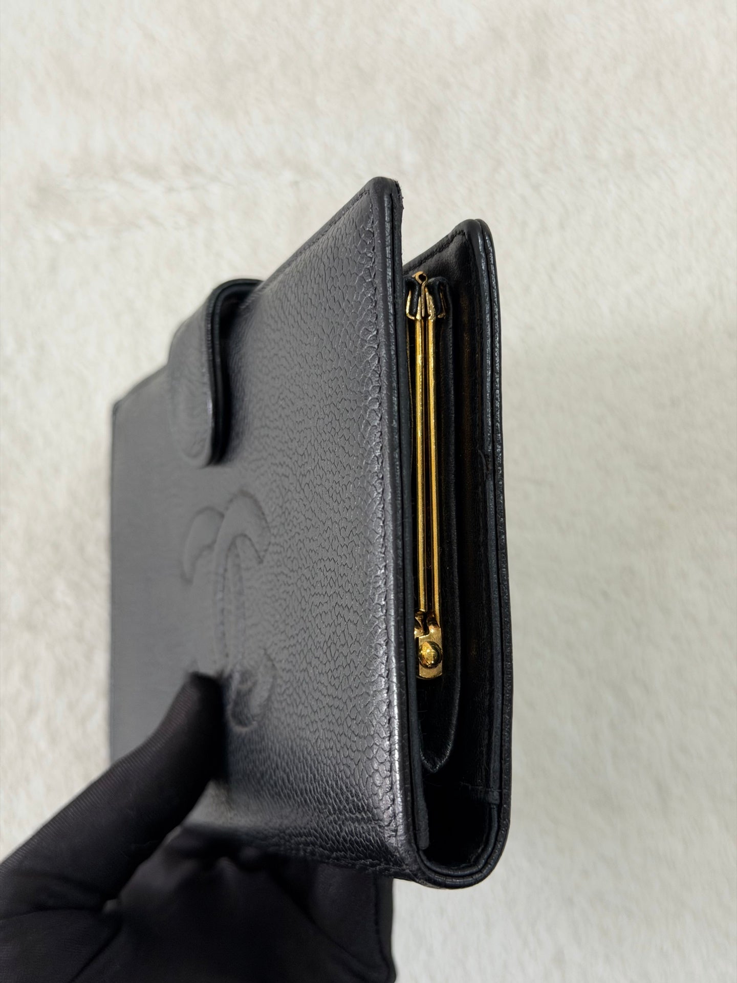 CHANEL Double-C Cavier Bifold Wallet