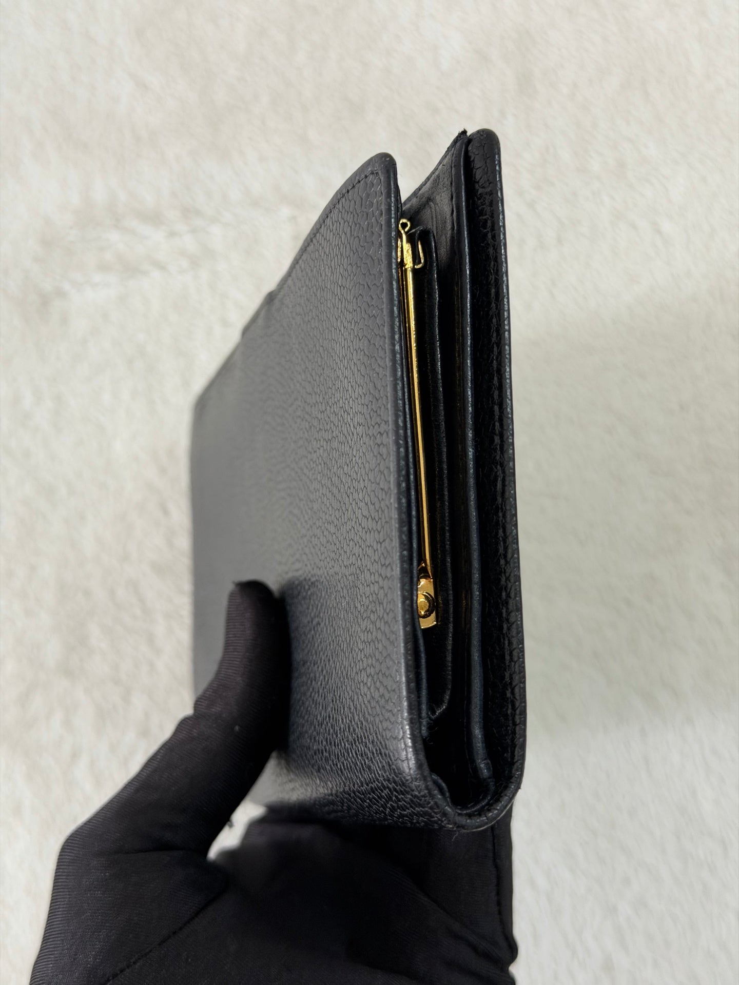 CHANEL Double-C Cavier Bifold Wallet