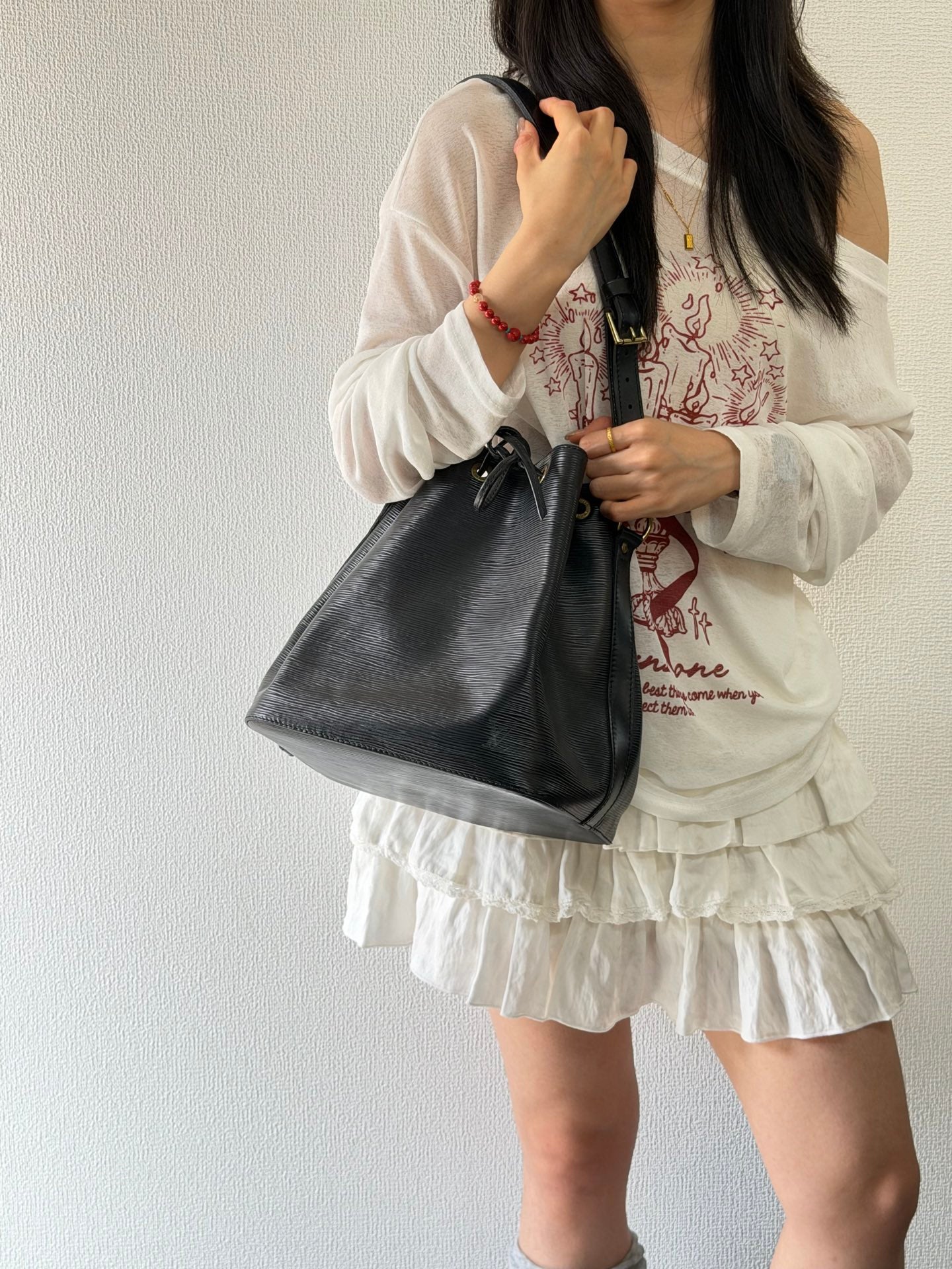 Louis Vuitton Epi Noe Shoulder Bag Black