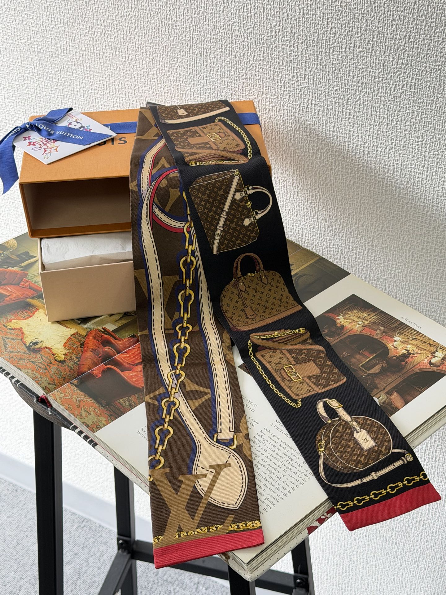 Louis Vuitton Bandeau Tribute To Silk Scarf Black