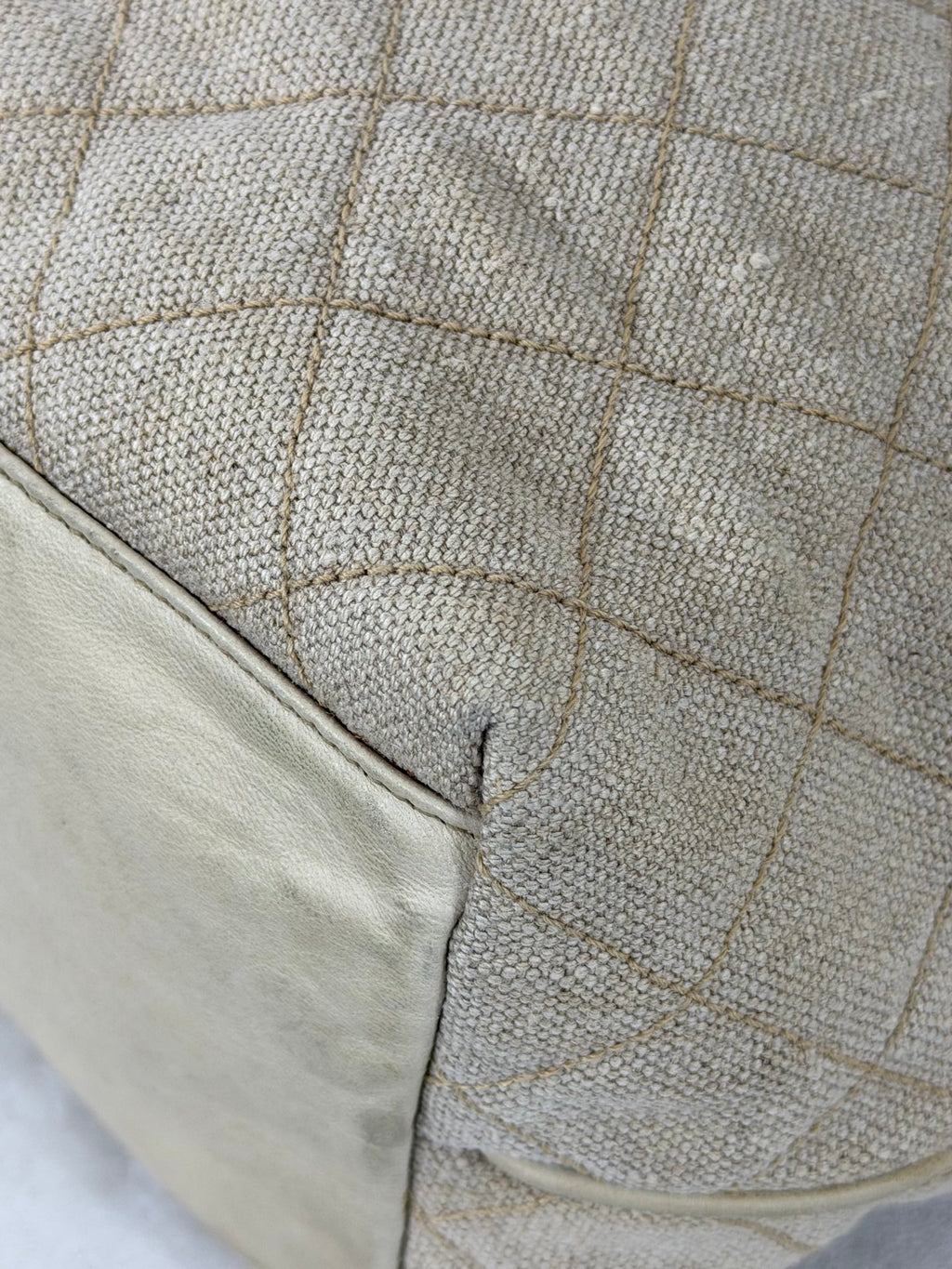 Chanel Vintage Beige Linen Quilted Drawstring Bucket Bag
