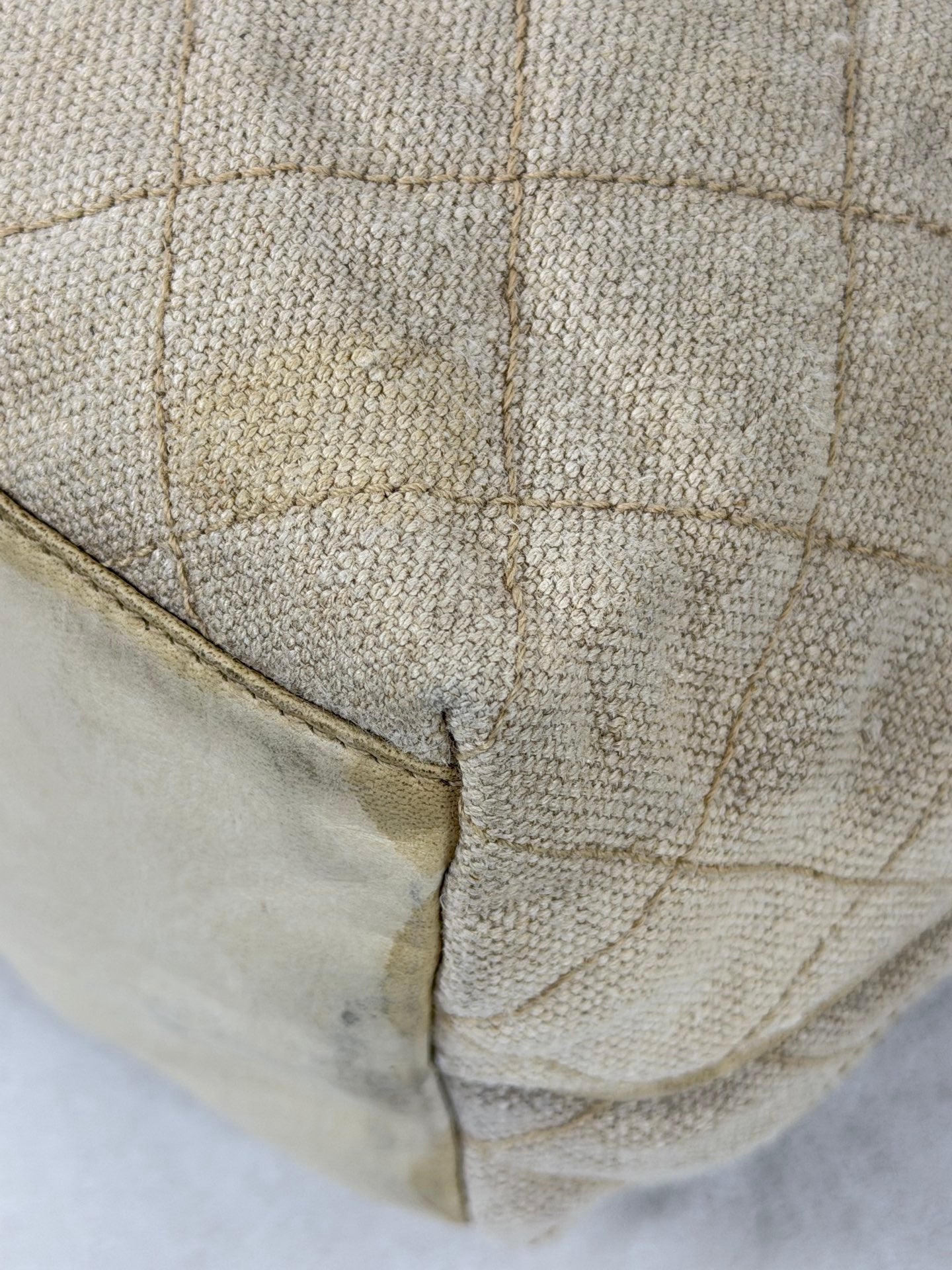 Chanel Vintage Beige Linen Quilted Drawstring Bucket Bag