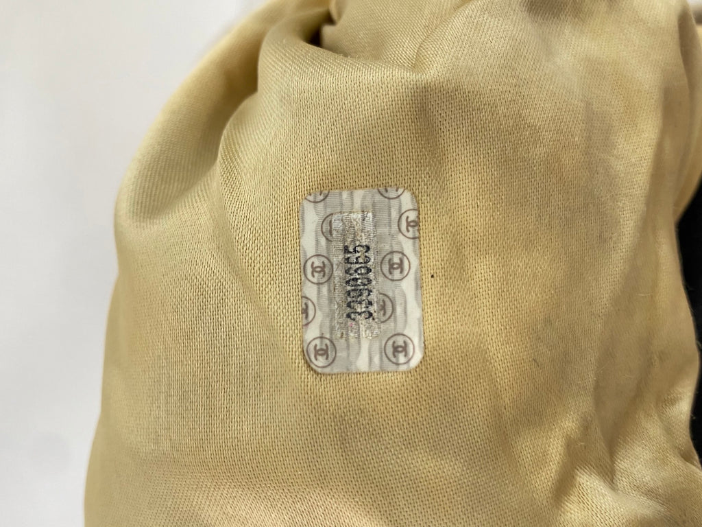 Chanel Vintage Beige Linen Quilted Drawstring Bucket Bag